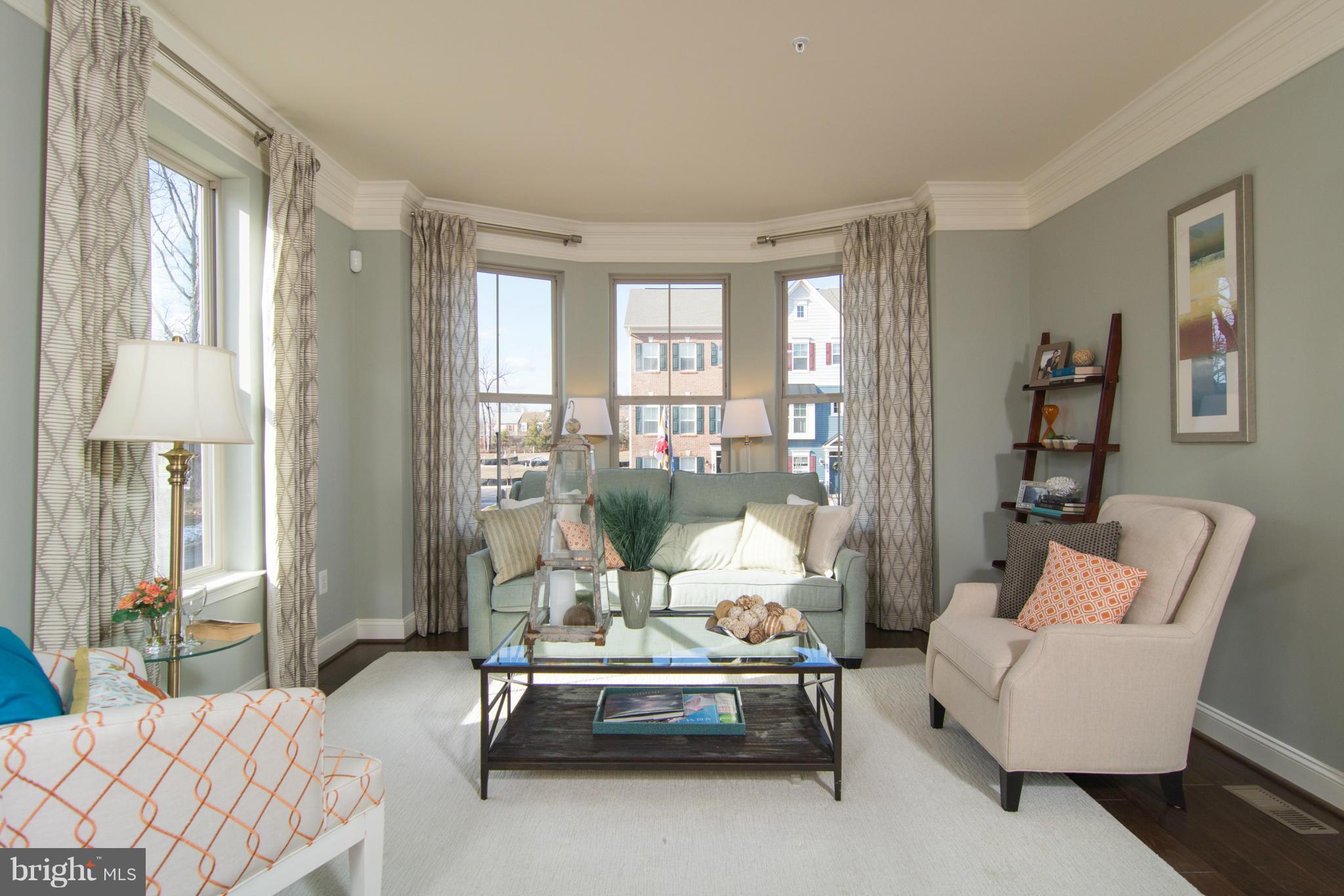 VILLAGE GREENS - Residential