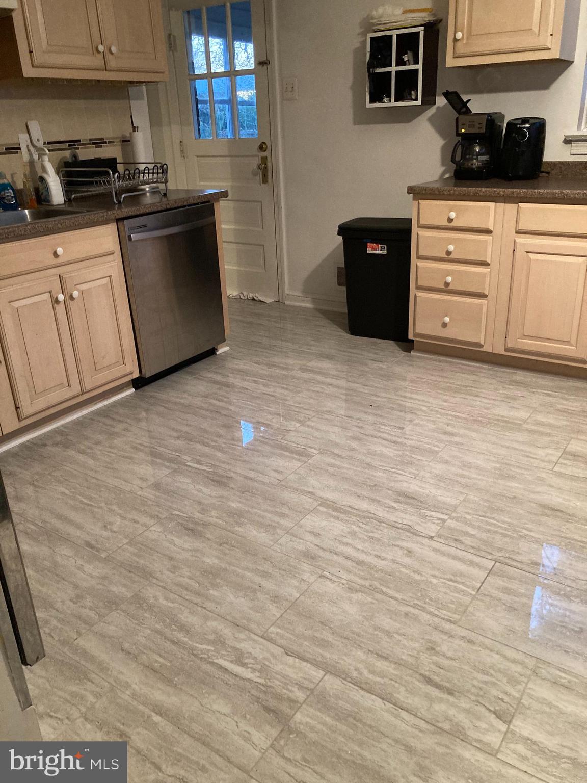 SUMMIT VEITCH - Residential