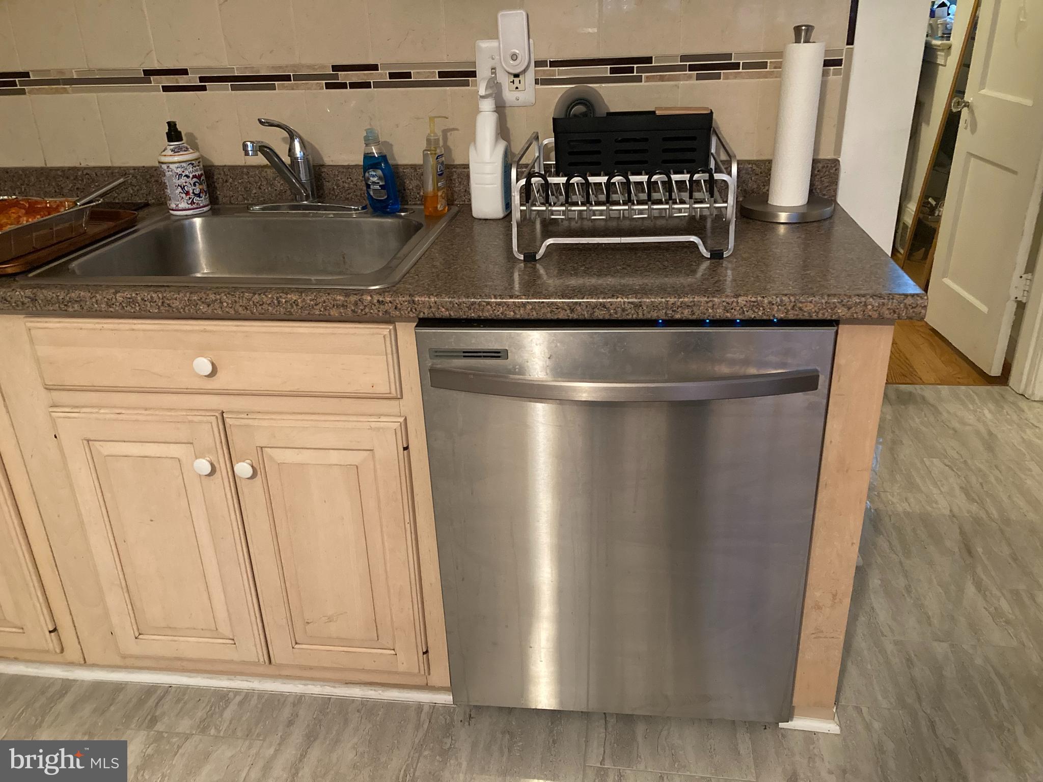 SUMMIT VEITCH - Residential