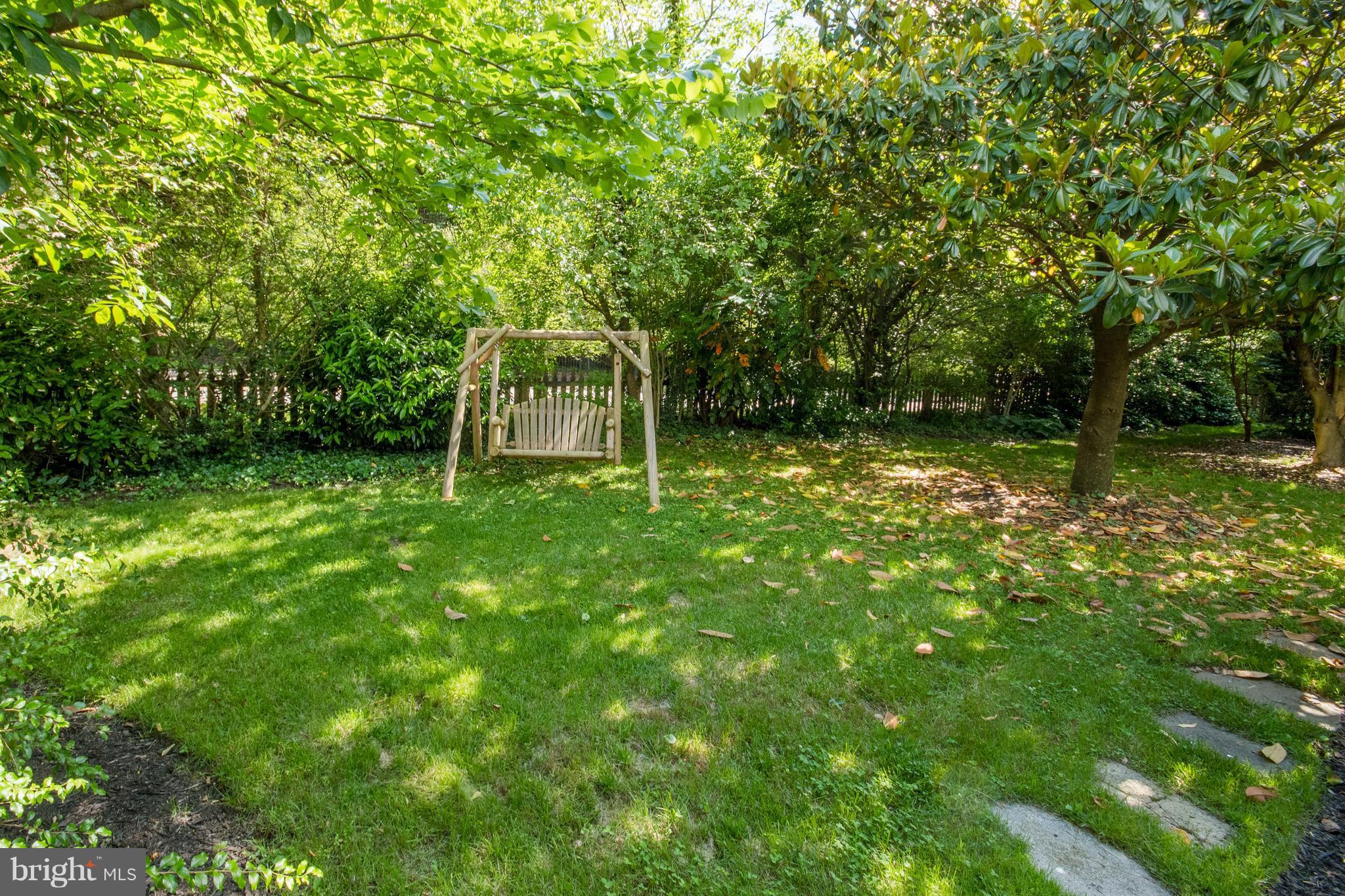 GREATER HOMELAND HISTORIC DISTRICT - Residential