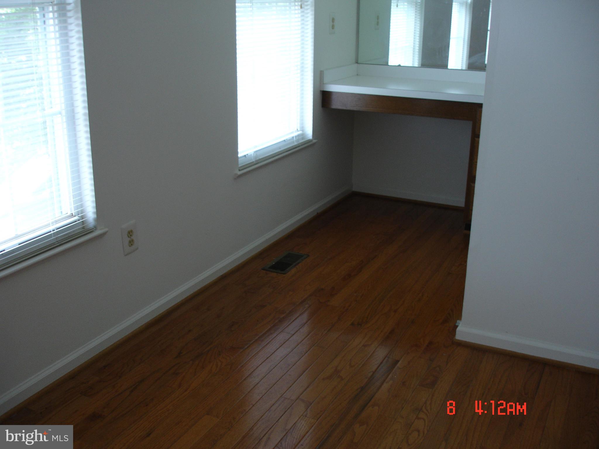 MONTGOMERY MEADOWS - Residential Lease