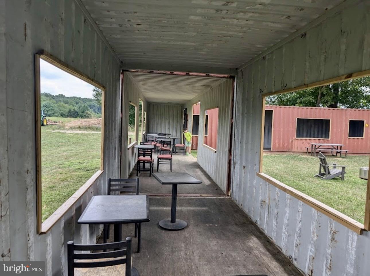 LAYTONSVILLE OUTSIDE - Residential