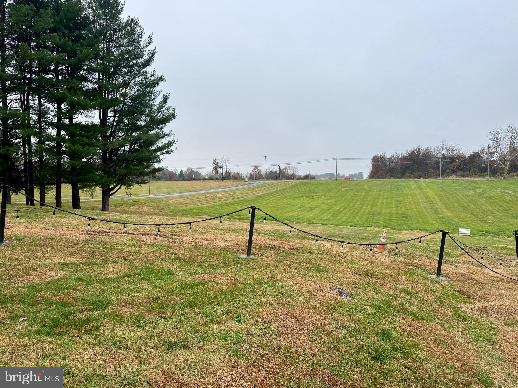 LAYTONSVILLE OUTSIDE - Residential