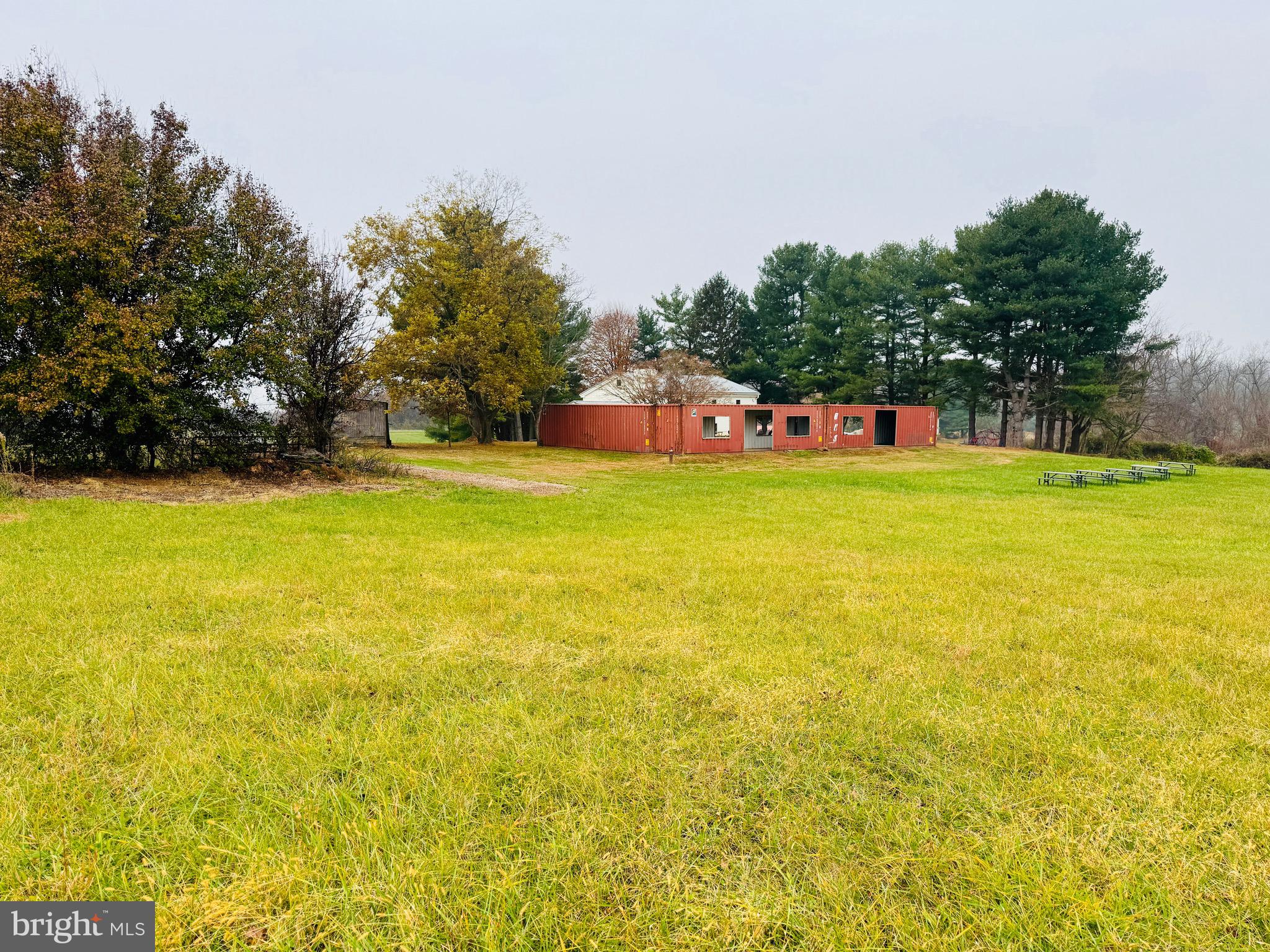 LAYTONSVILLE OUTSIDE - Residential