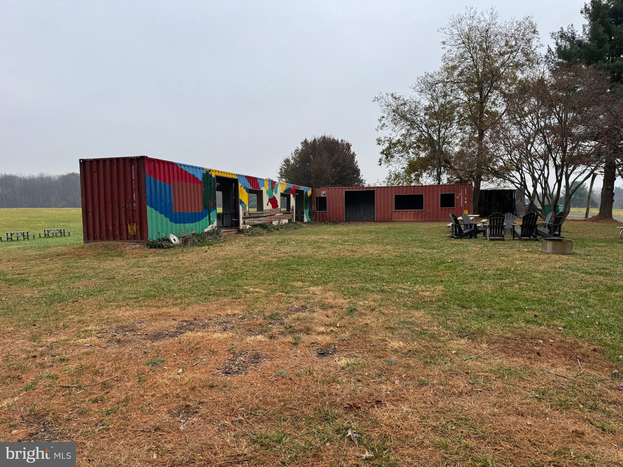 LAYTONSVILLE OUTSIDE - Residential