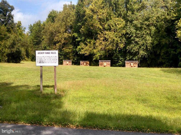 LAKE LAND OR - Residential