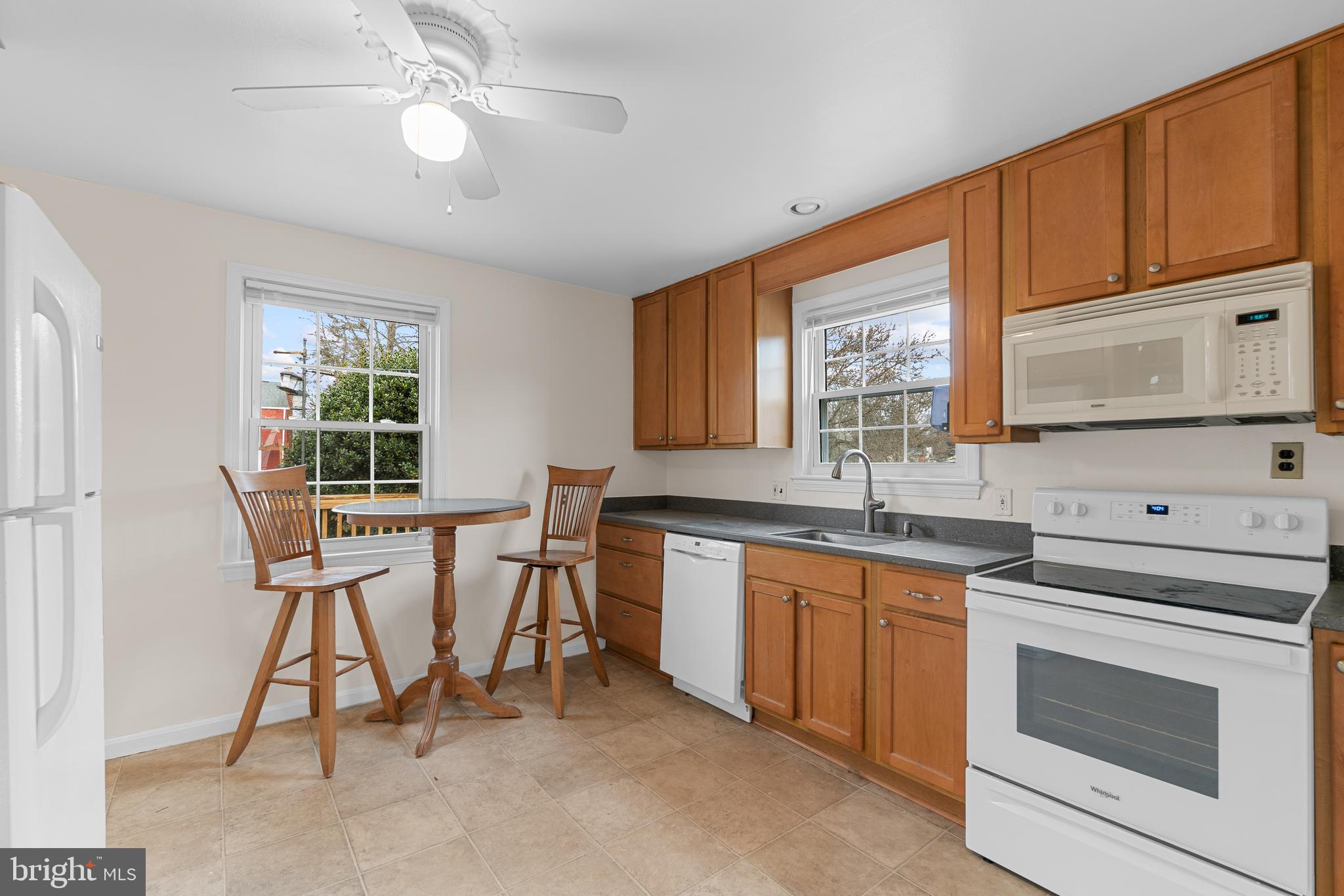 WHEATON HILLS - Residential