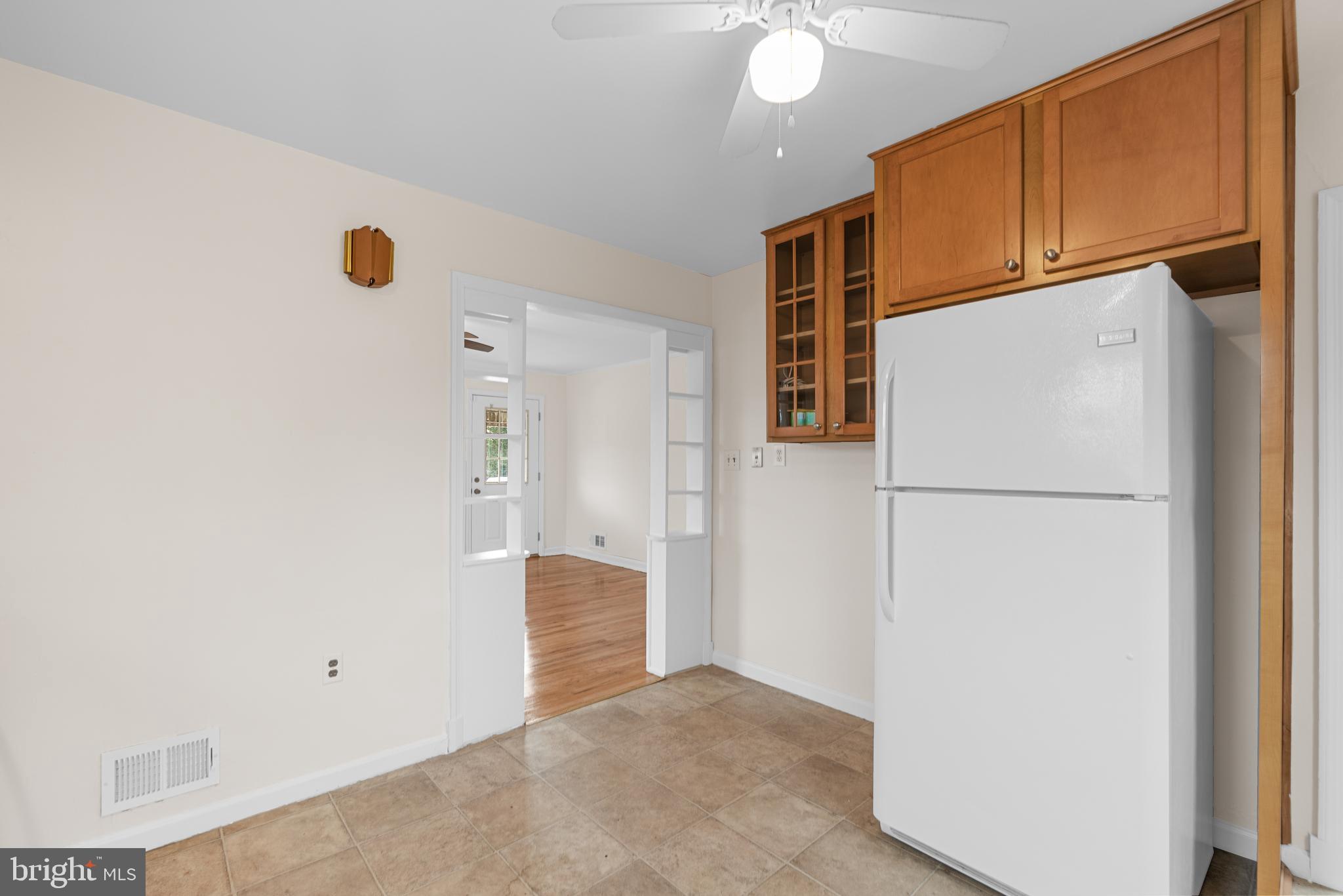 WHEATON HILLS - Residential