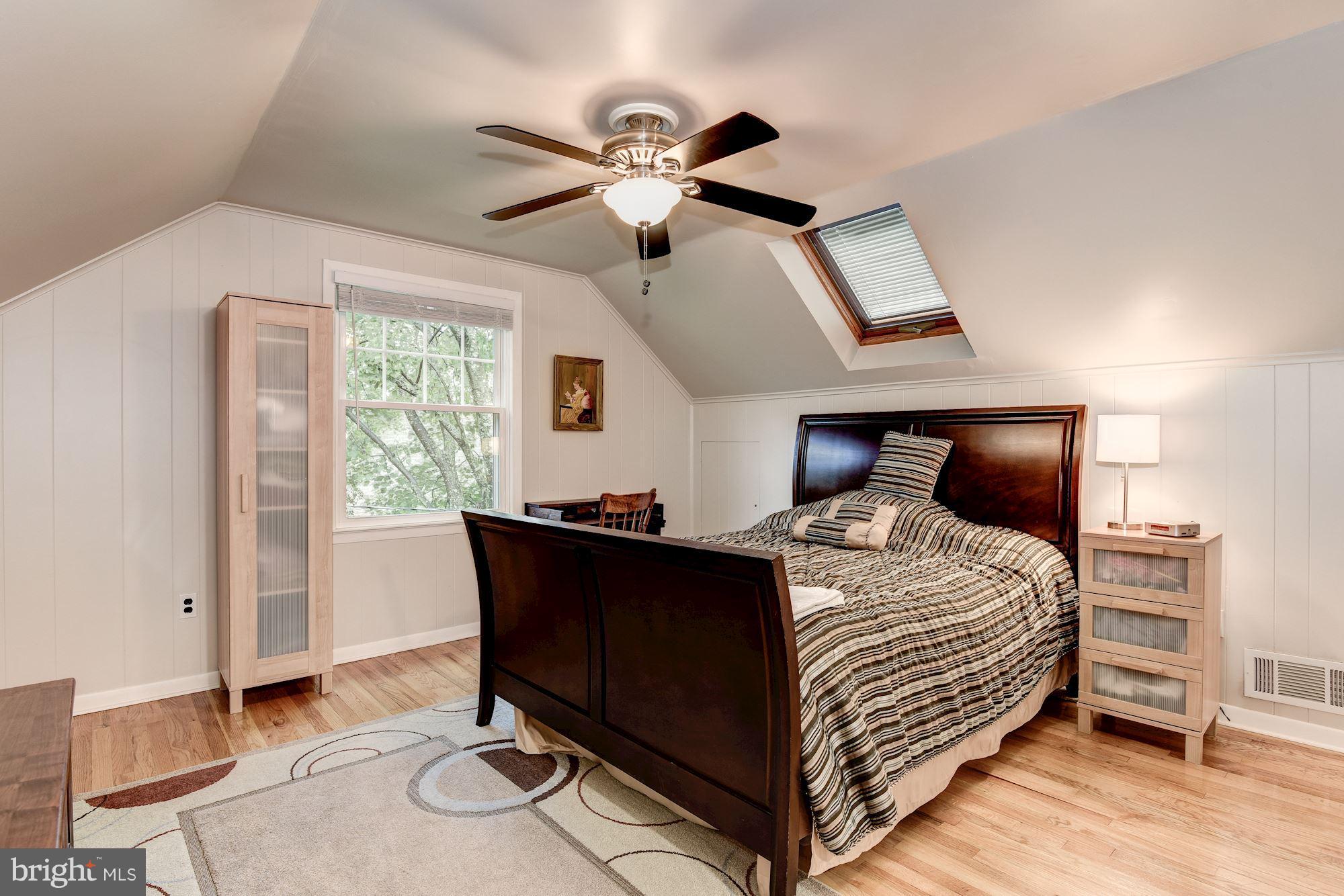 RAMBLEWOOD - Residential