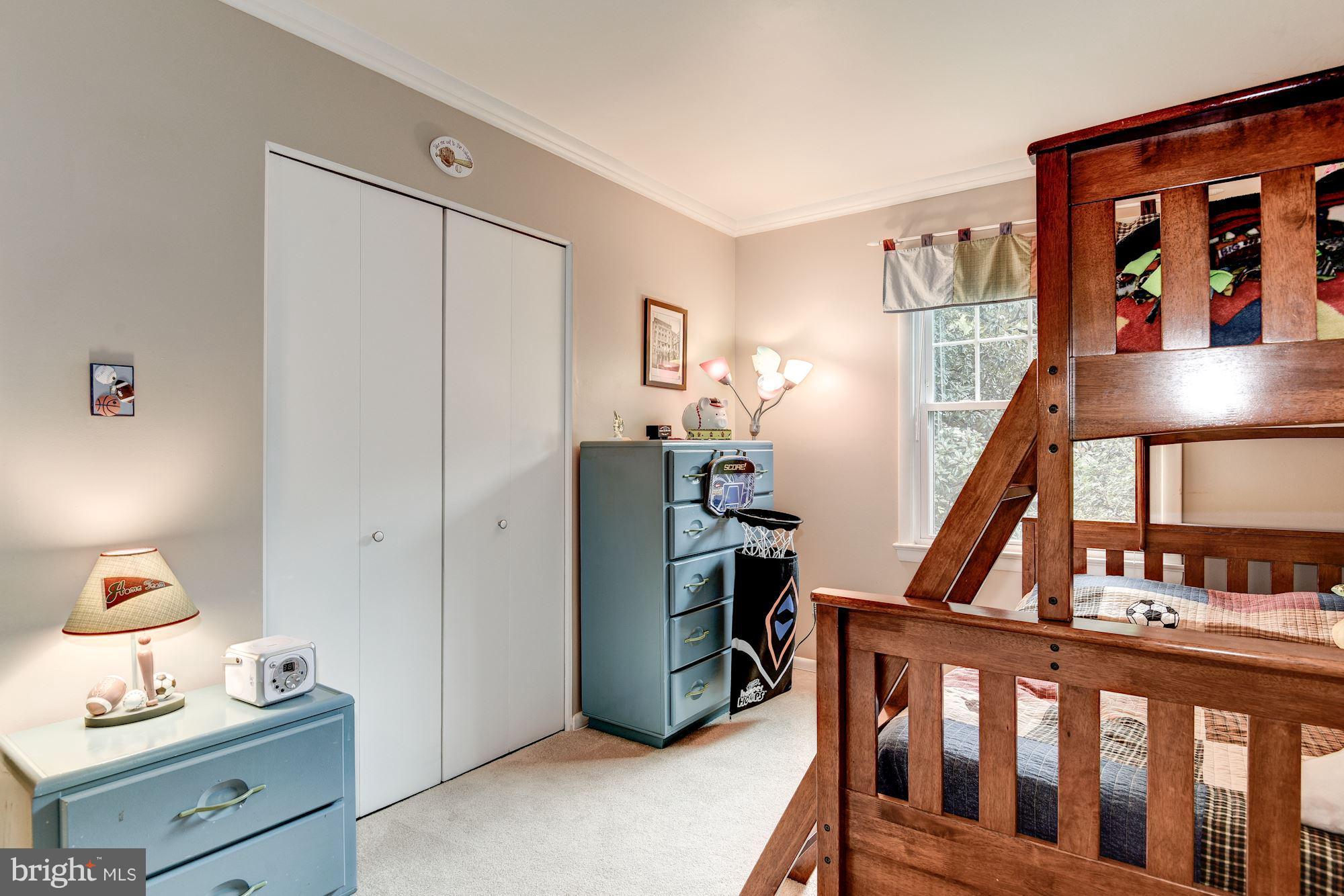 RAMBLEWOOD - Residential