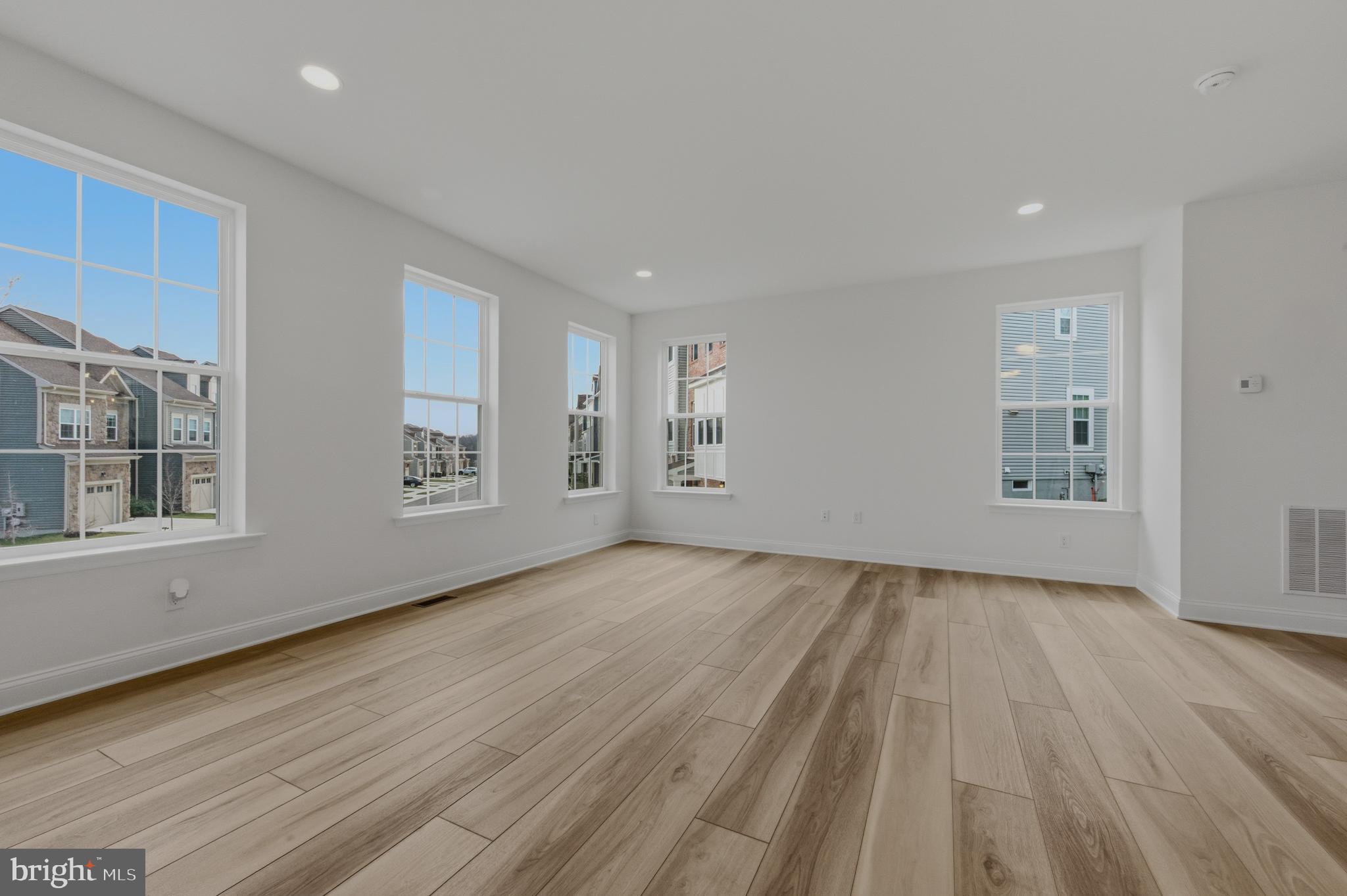 253 GROVE VIEW DRIVE