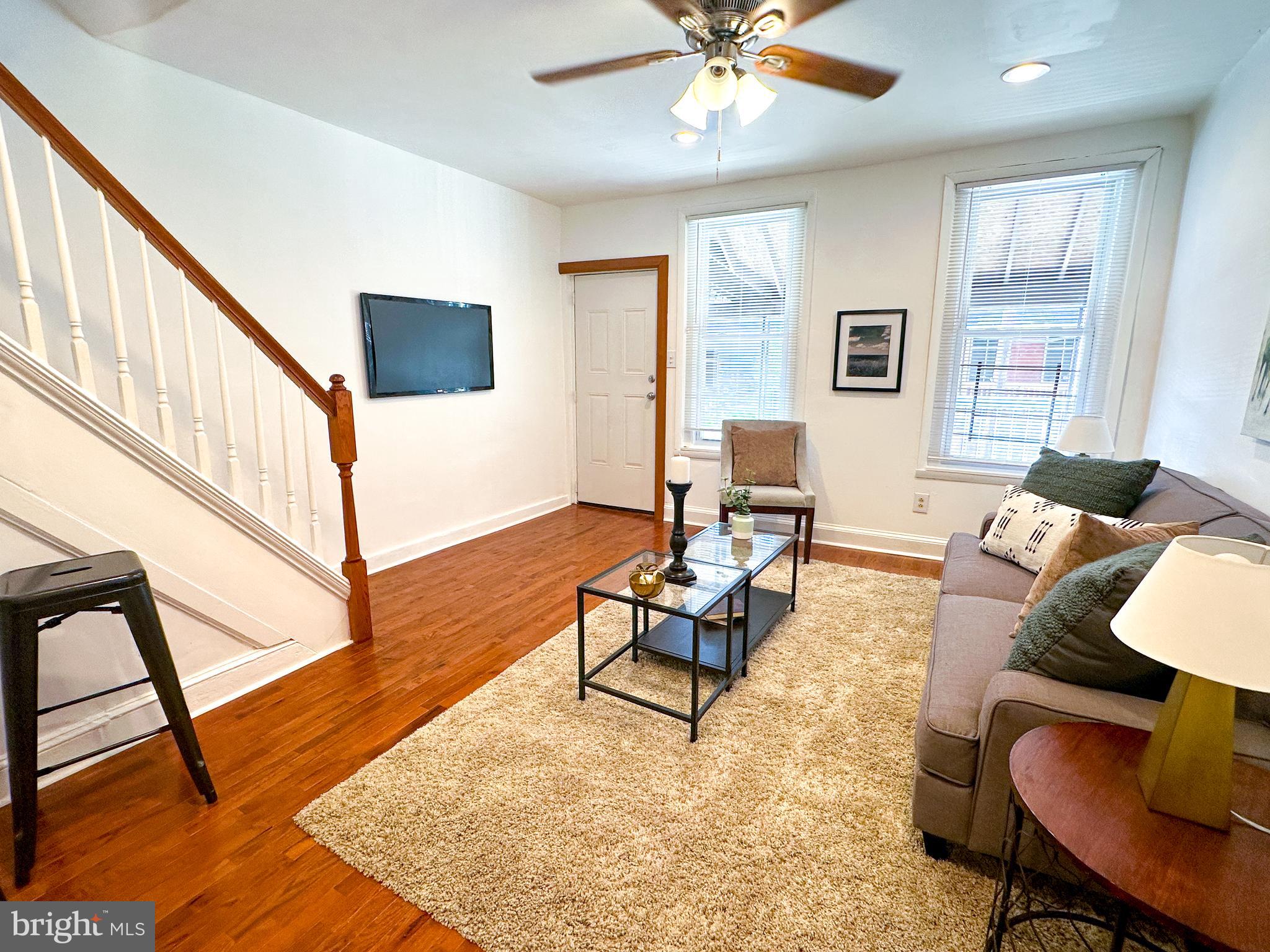 STRAWBERRY MANSION - Residential