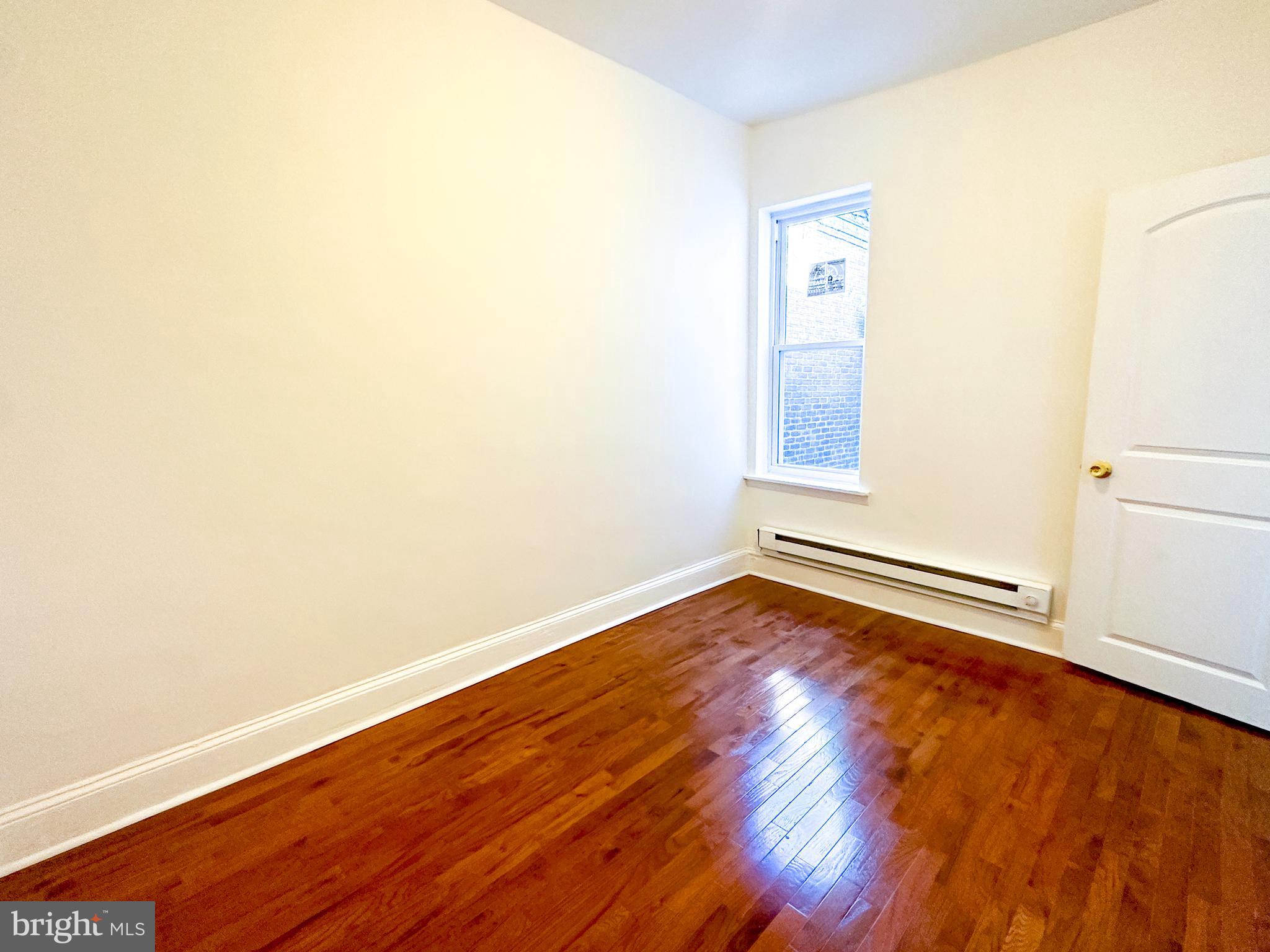 STRAWBERRY MANSION - Residential