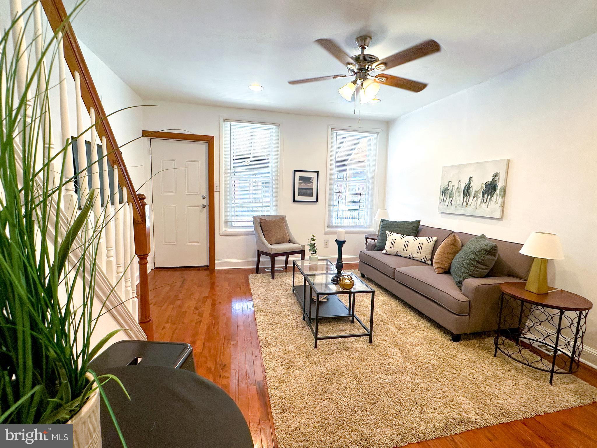 STRAWBERRY MANSION - Residential