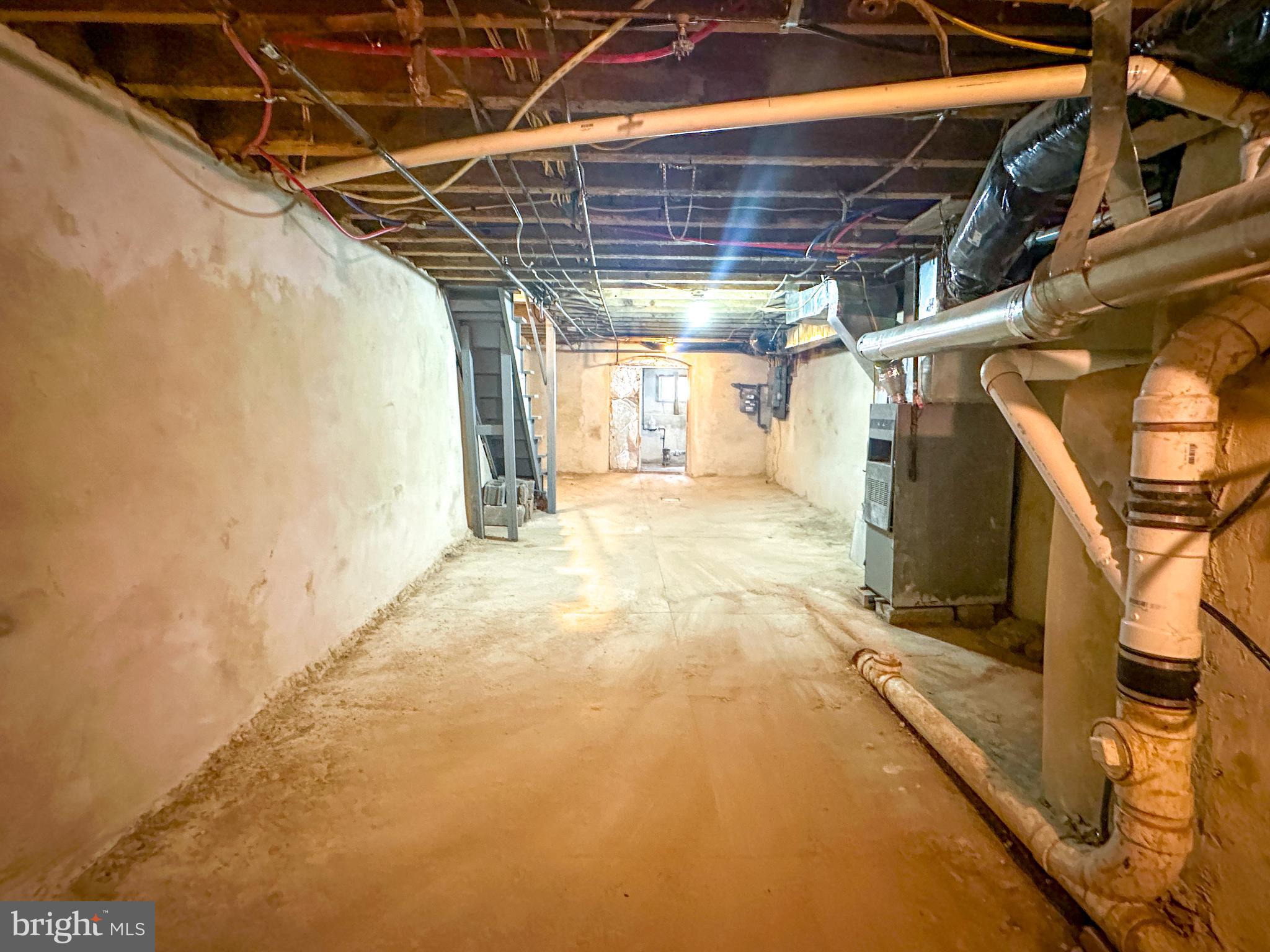 STRAWBERRY MANSION - Residential