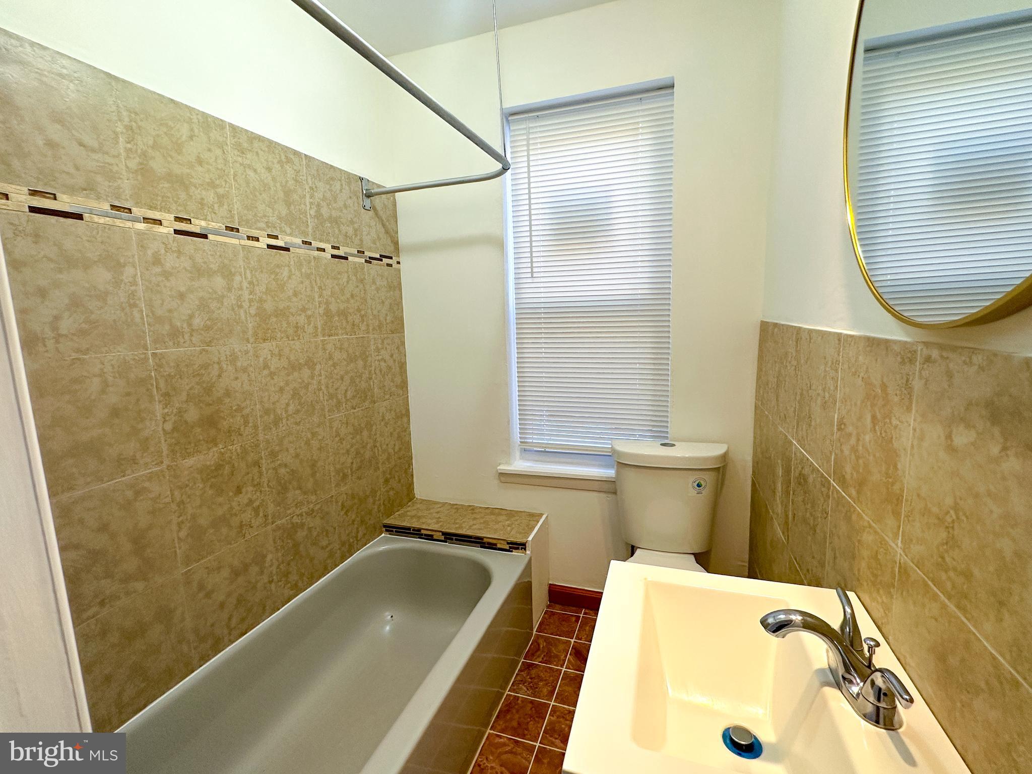 STRAWBERRY MANSION - Residential