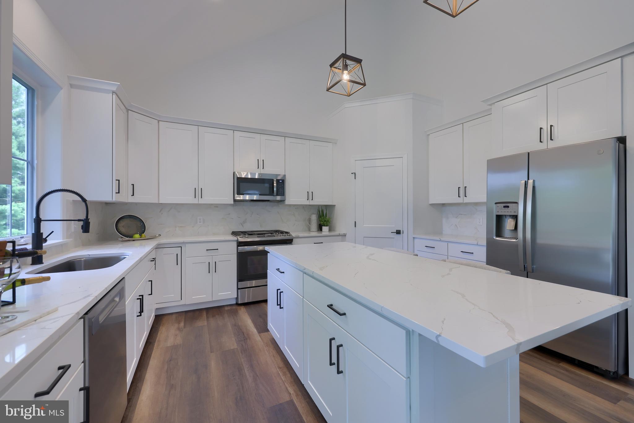 CROSSGATES - Residential