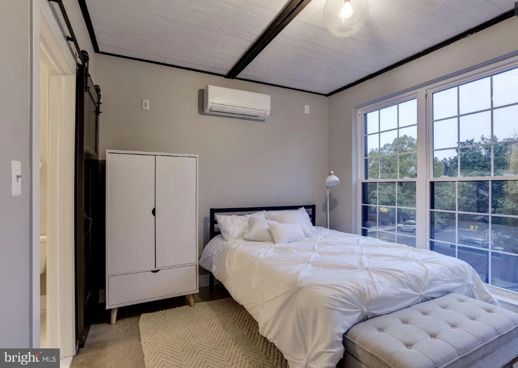 FEDERAL HILL HISTORIC DISTRICT - Residential Lease