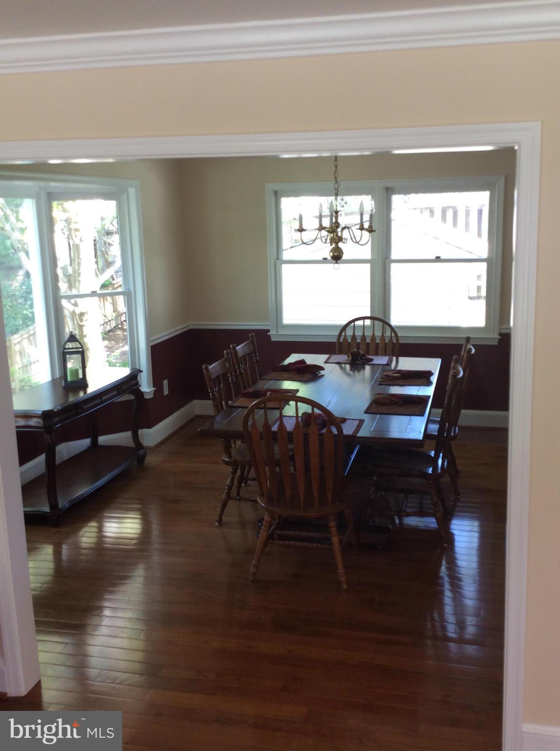 SOUTH RUN OAKS - Residential