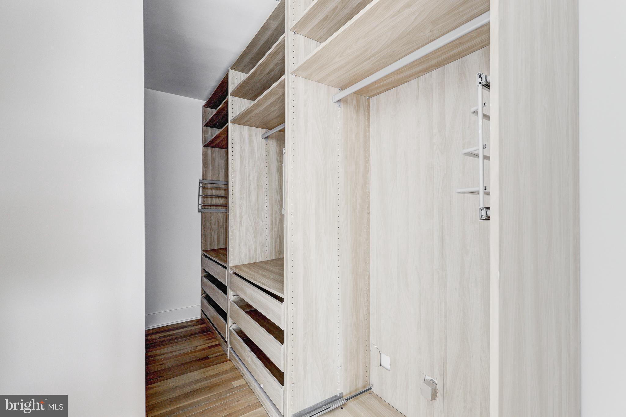 MOUNT VERNON PLACE HISTORIC DISTRICT - Residential Lease