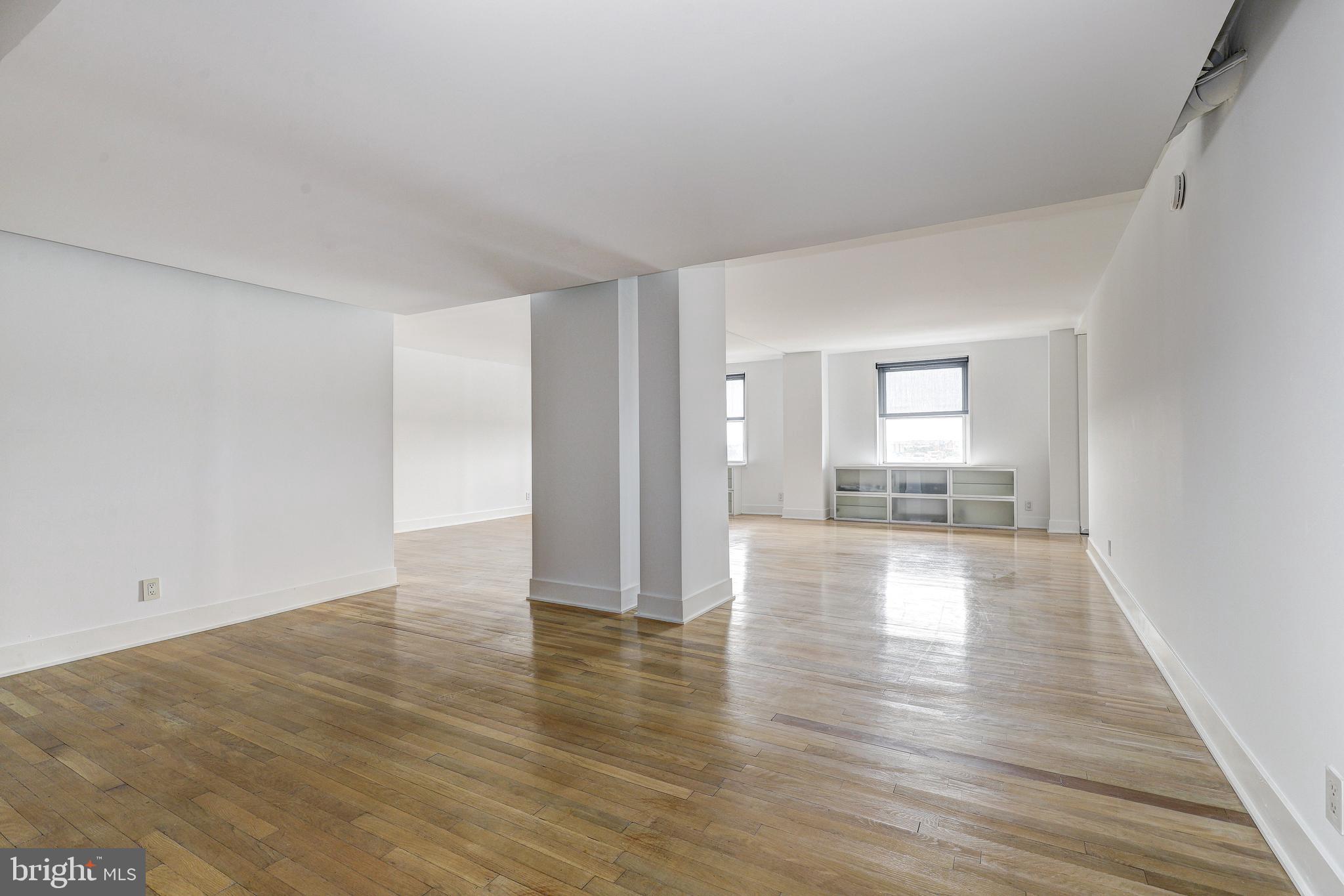 MOUNT VERNON PLACE HISTORIC DISTRICT - Residential Lease