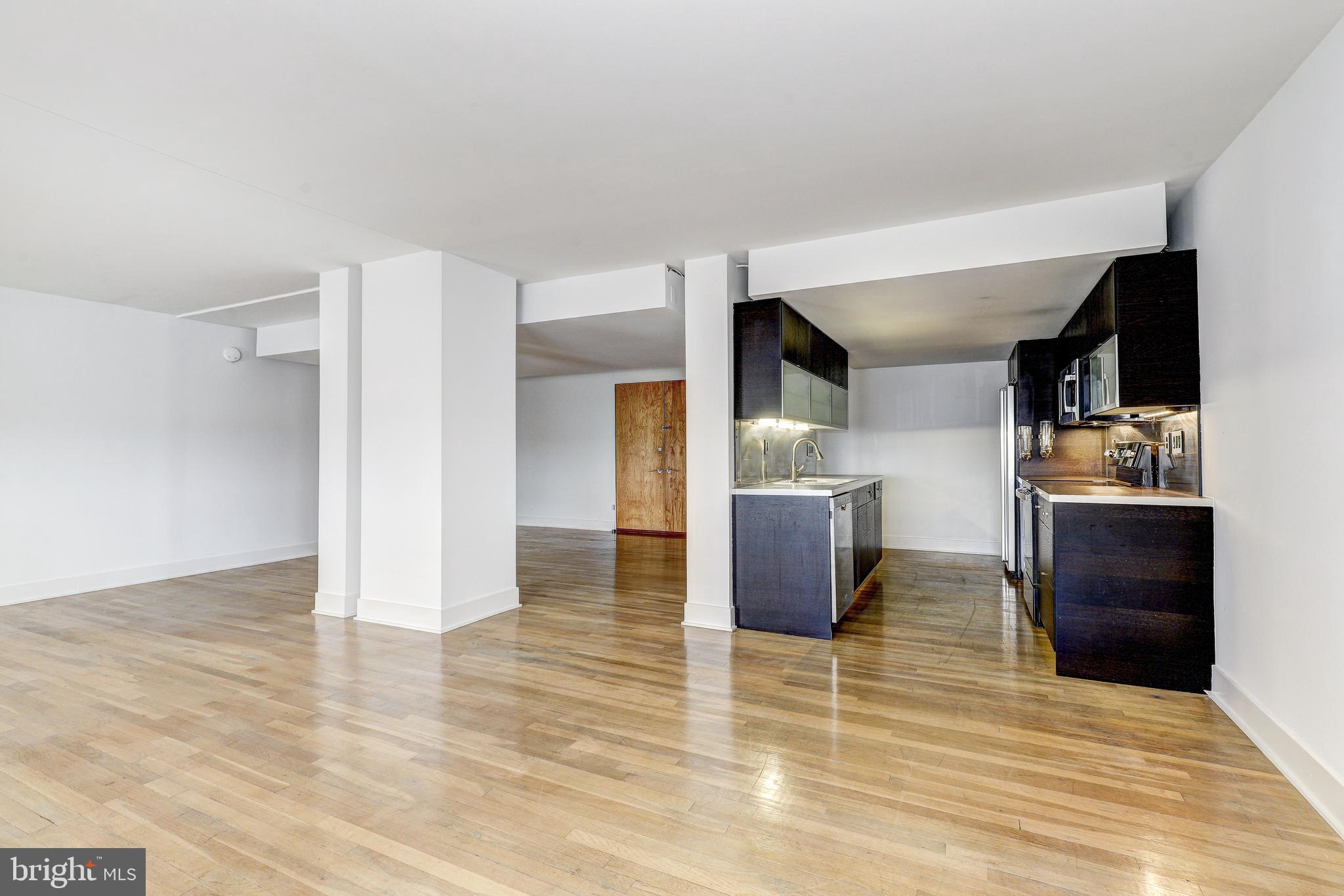 MOUNT VERNON PLACE HISTORIC DISTRICT - Residential Lease