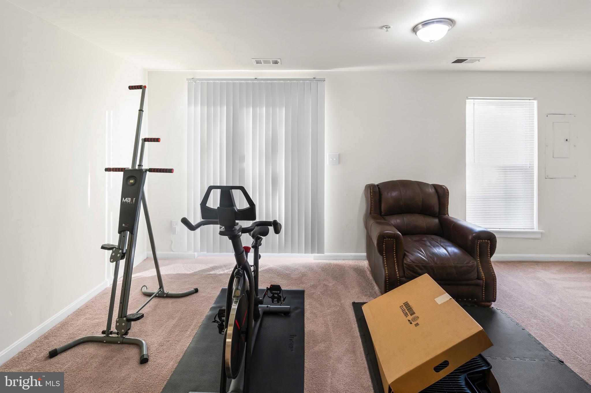 SOUTH ADDISON HGHTS TOWN - Residential