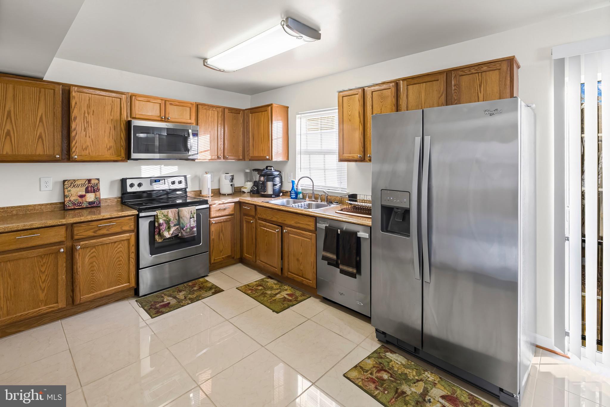 SOUTH ADDISON HGHTS TOWN - Residential