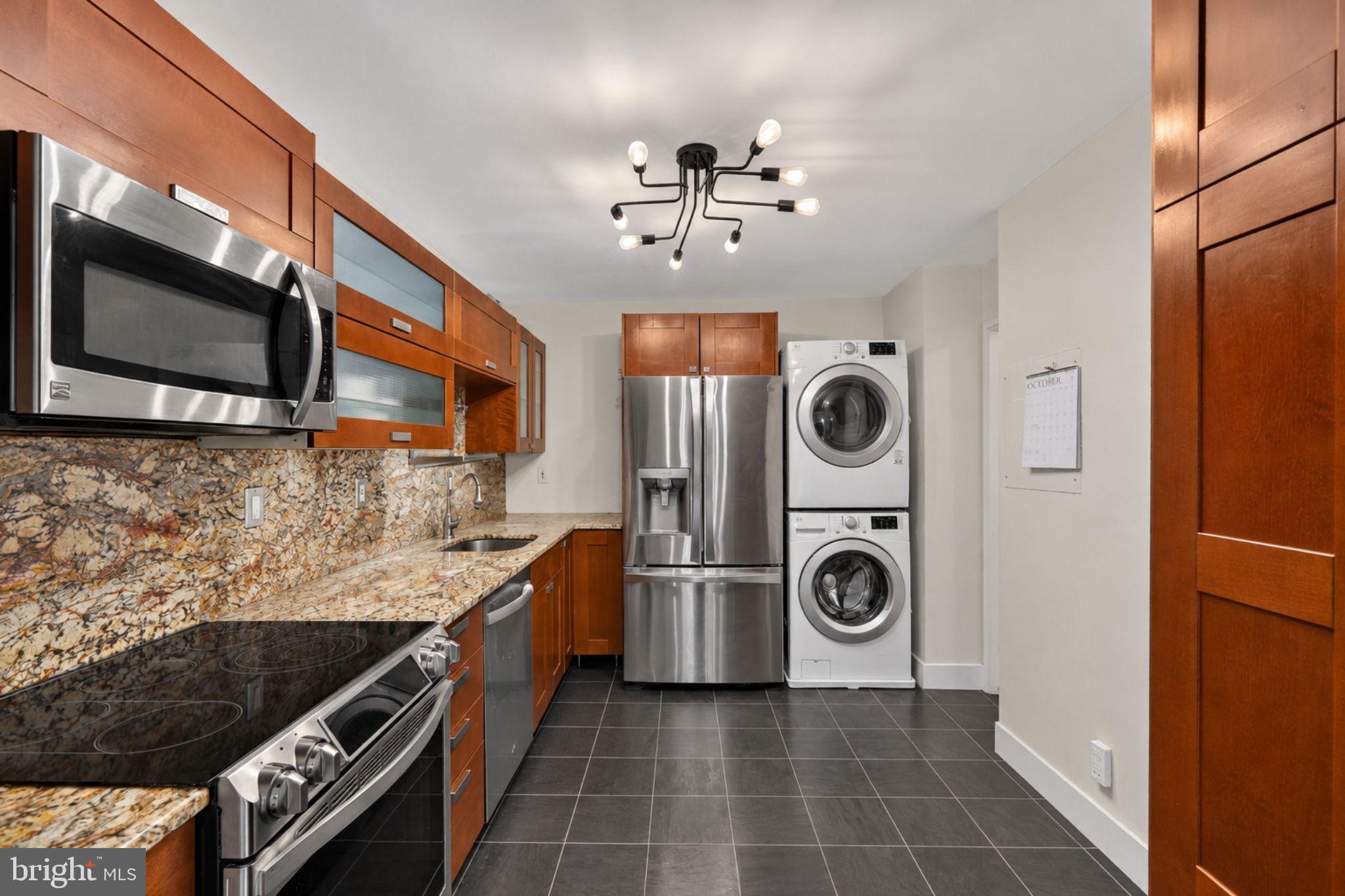307 YOAKUM PARKWAY 622