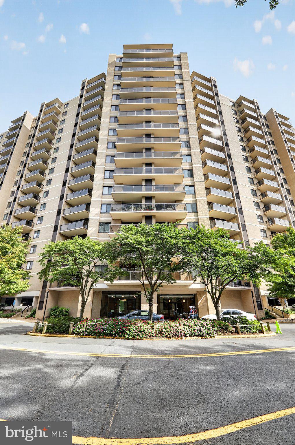 307 YOAKUM PARKWAY 622