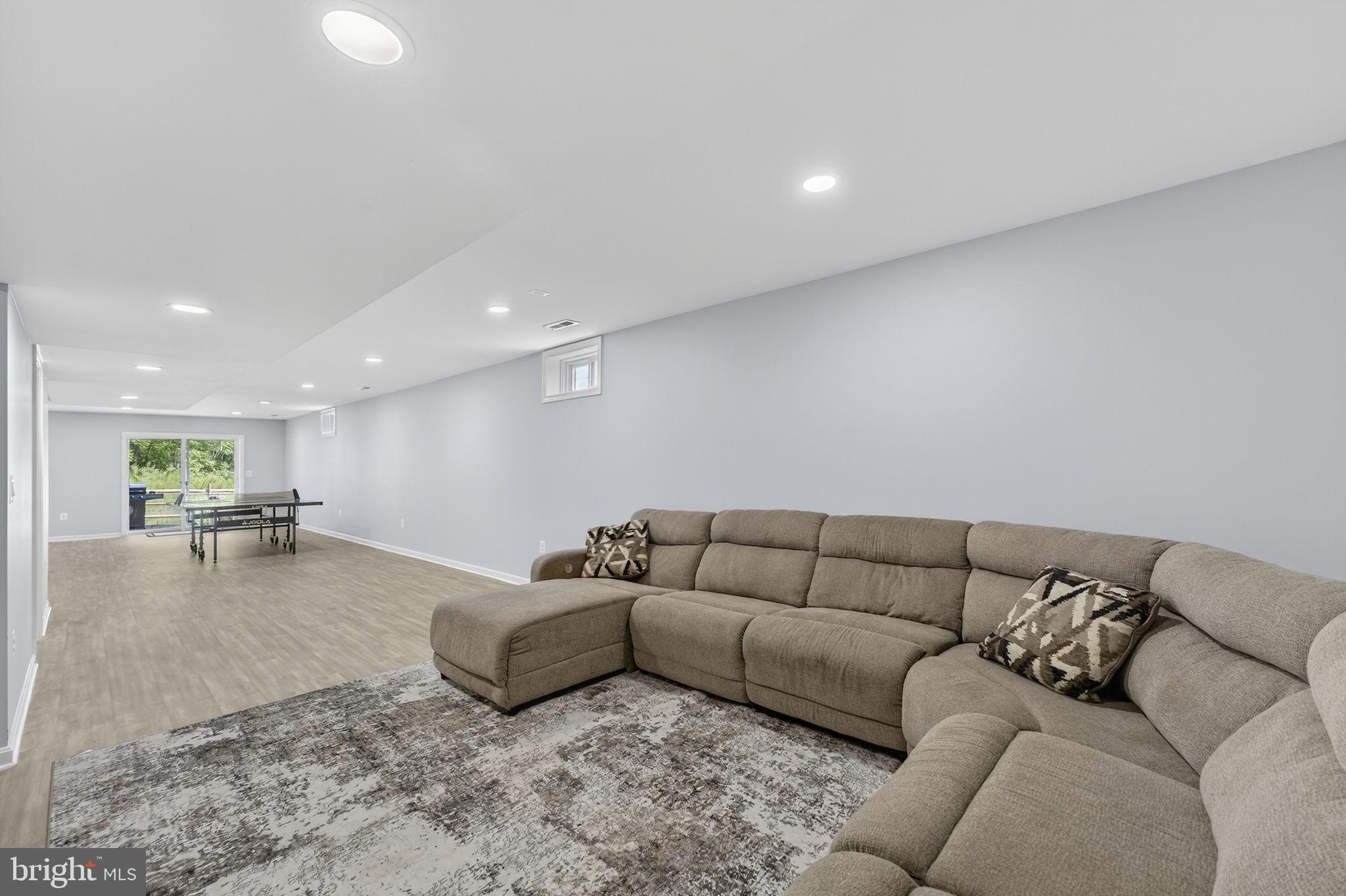 HOPYARD FARM - Residential