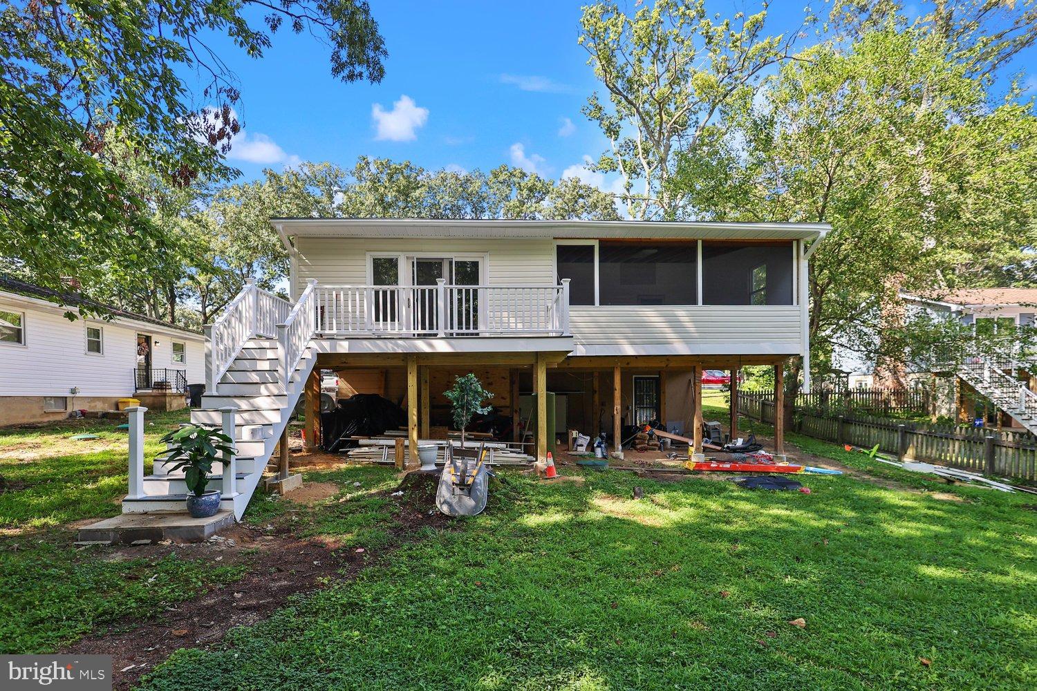 1134 CHINABERRY LANE