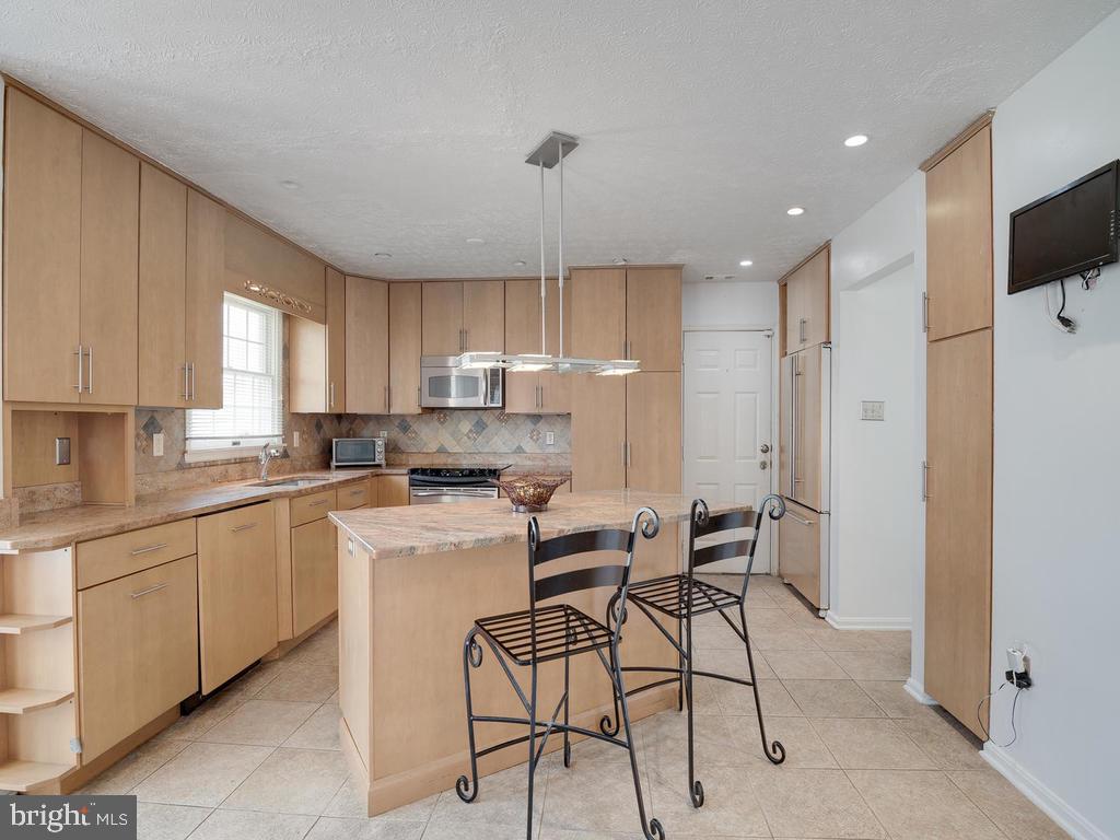 CANTERBURY ESTATES - Residential