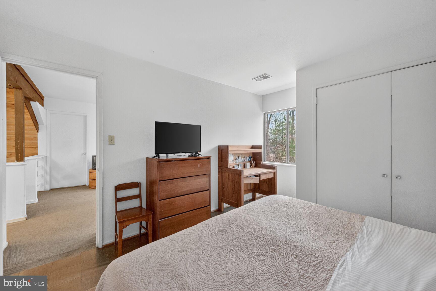 FOXVALE - Residential