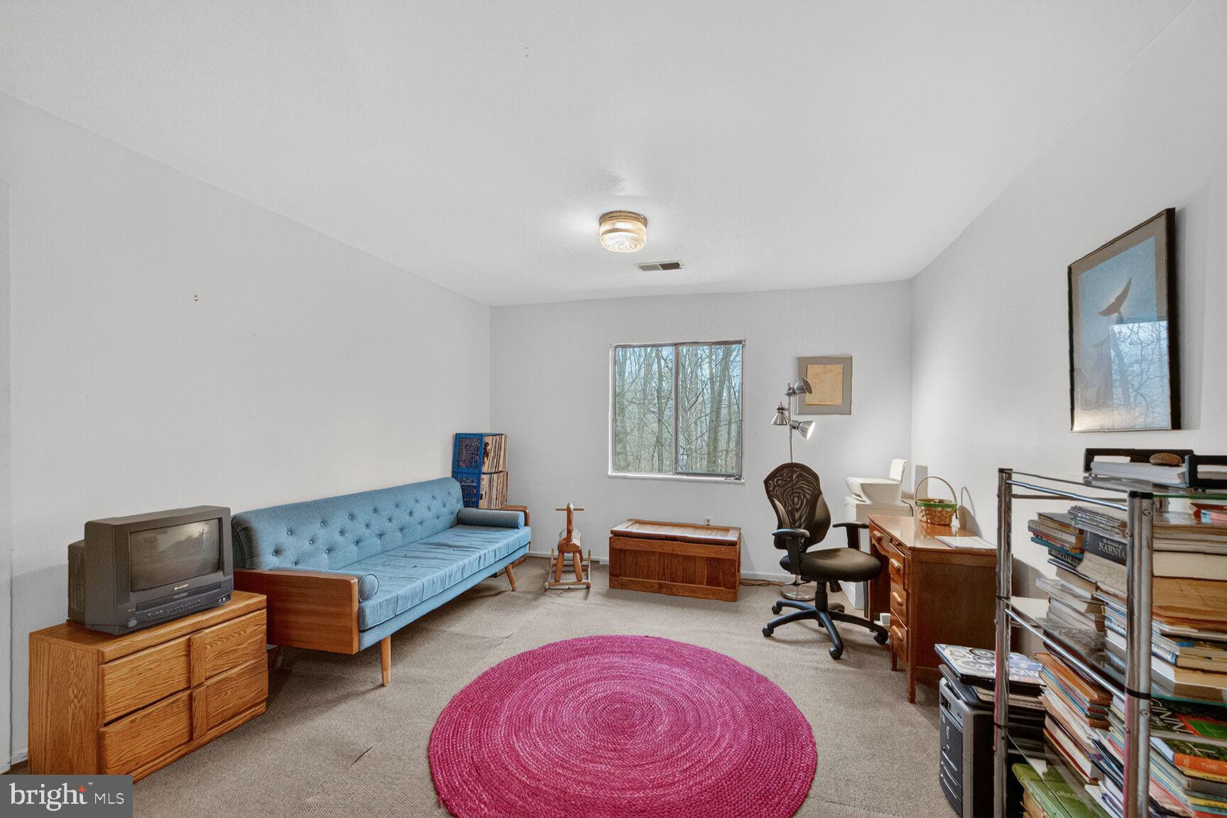 FOXVALE - Residential