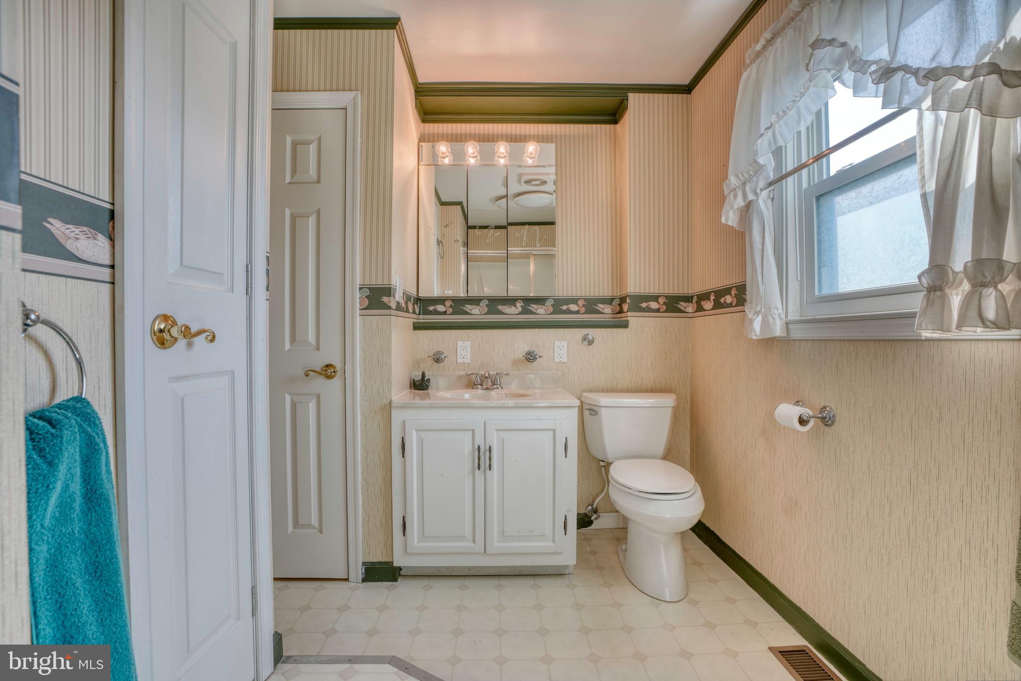 EDGE MEAD - Residential