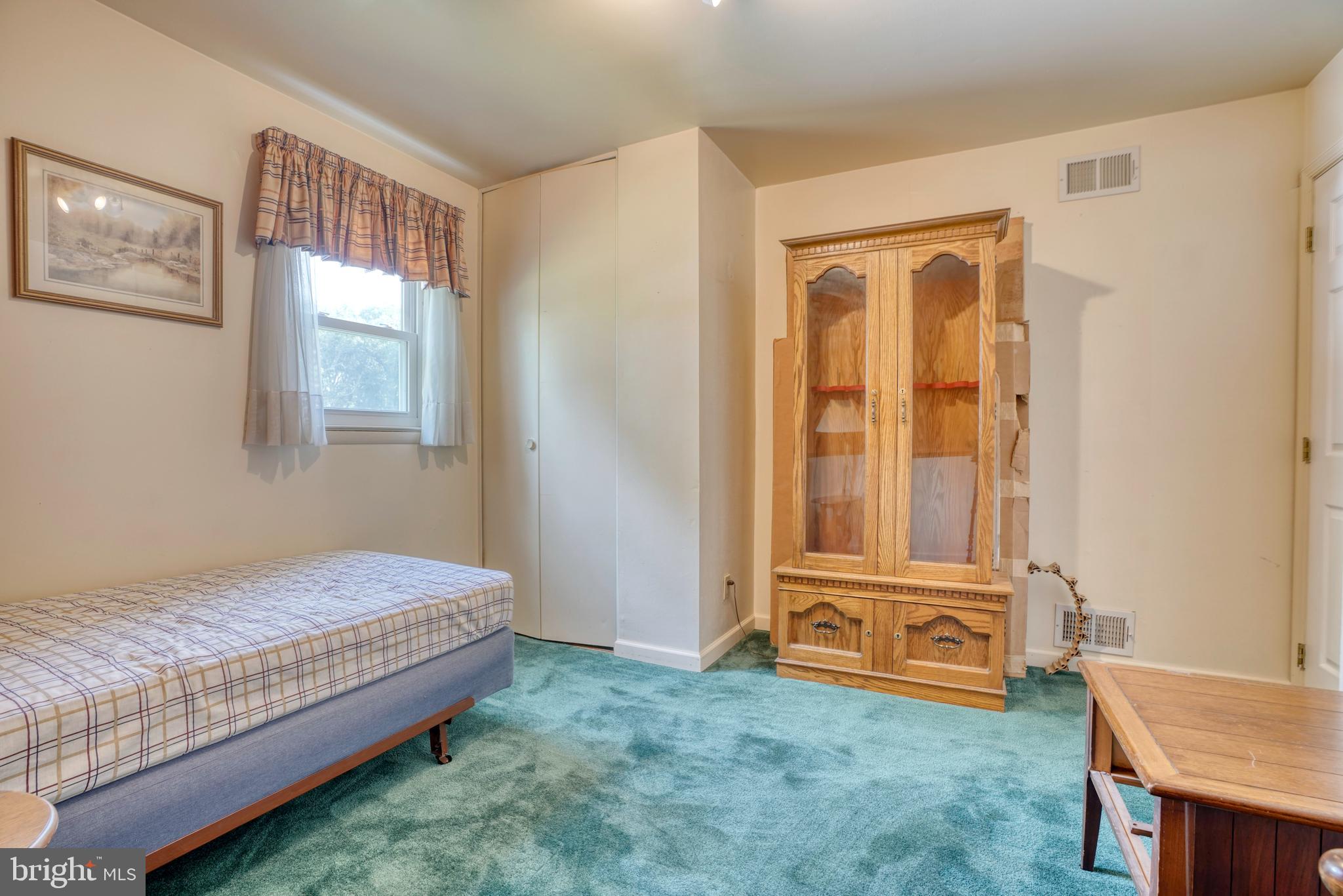 EDGE MEAD - Residential