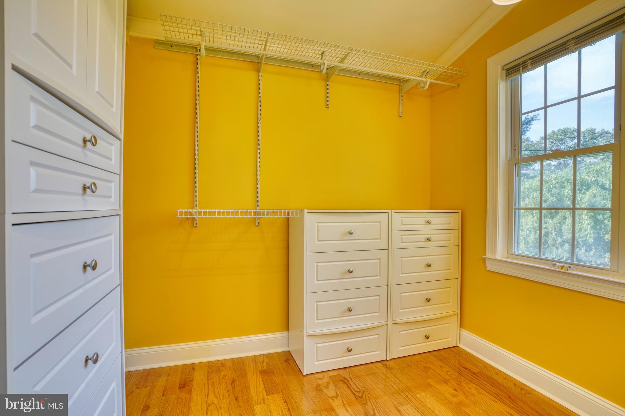 EDGE MEAD - Residential