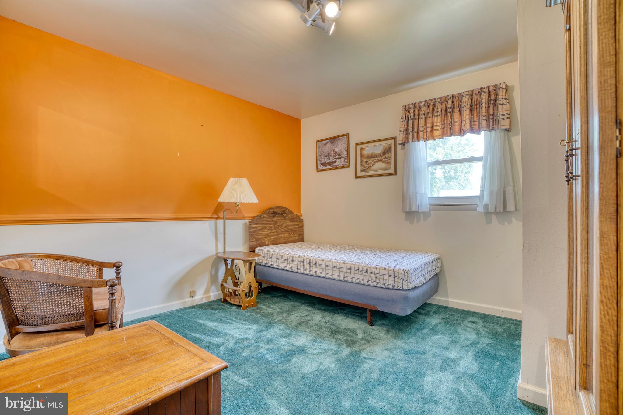 EDGE MEAD - Residential