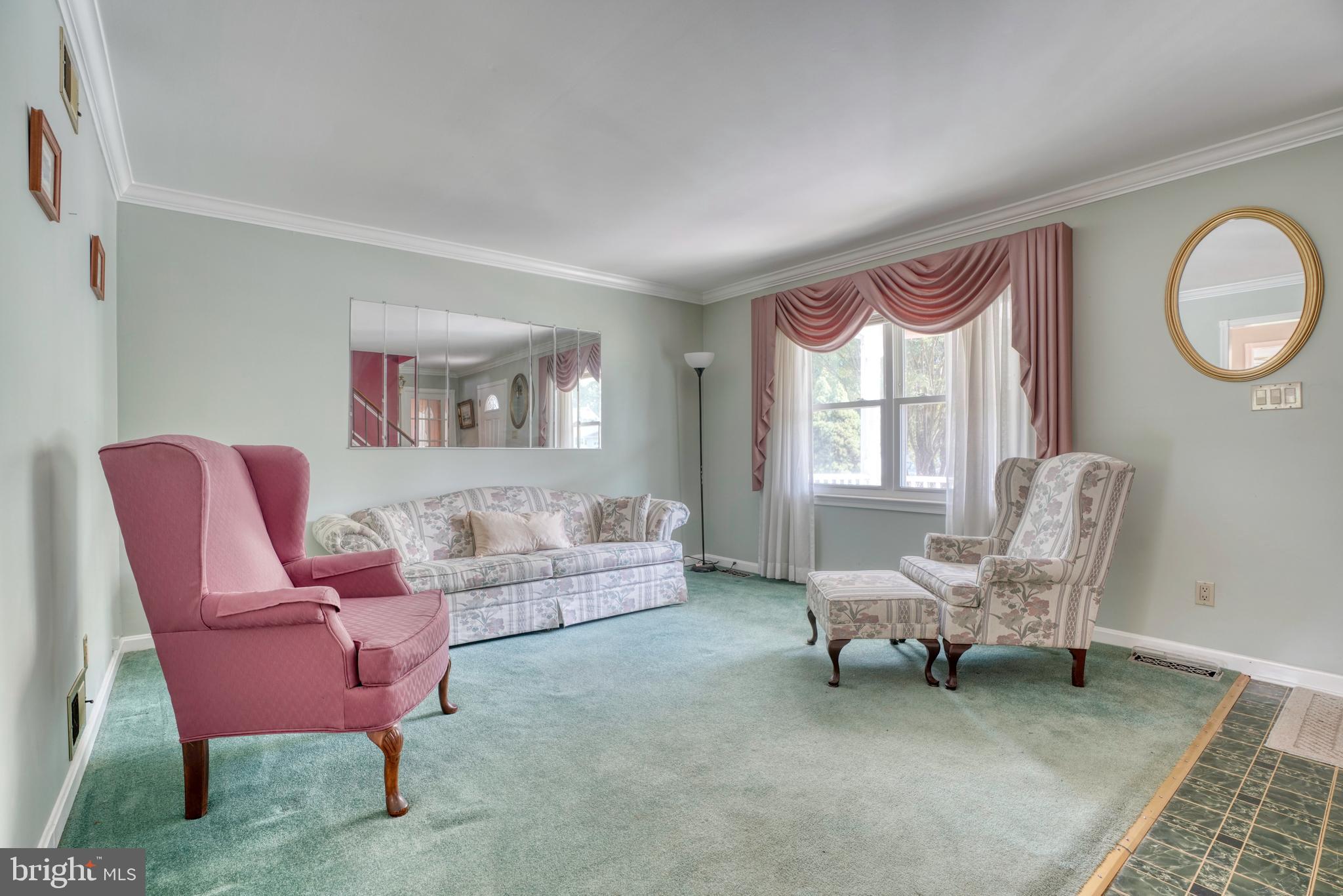 EDGE MEAD - Residential