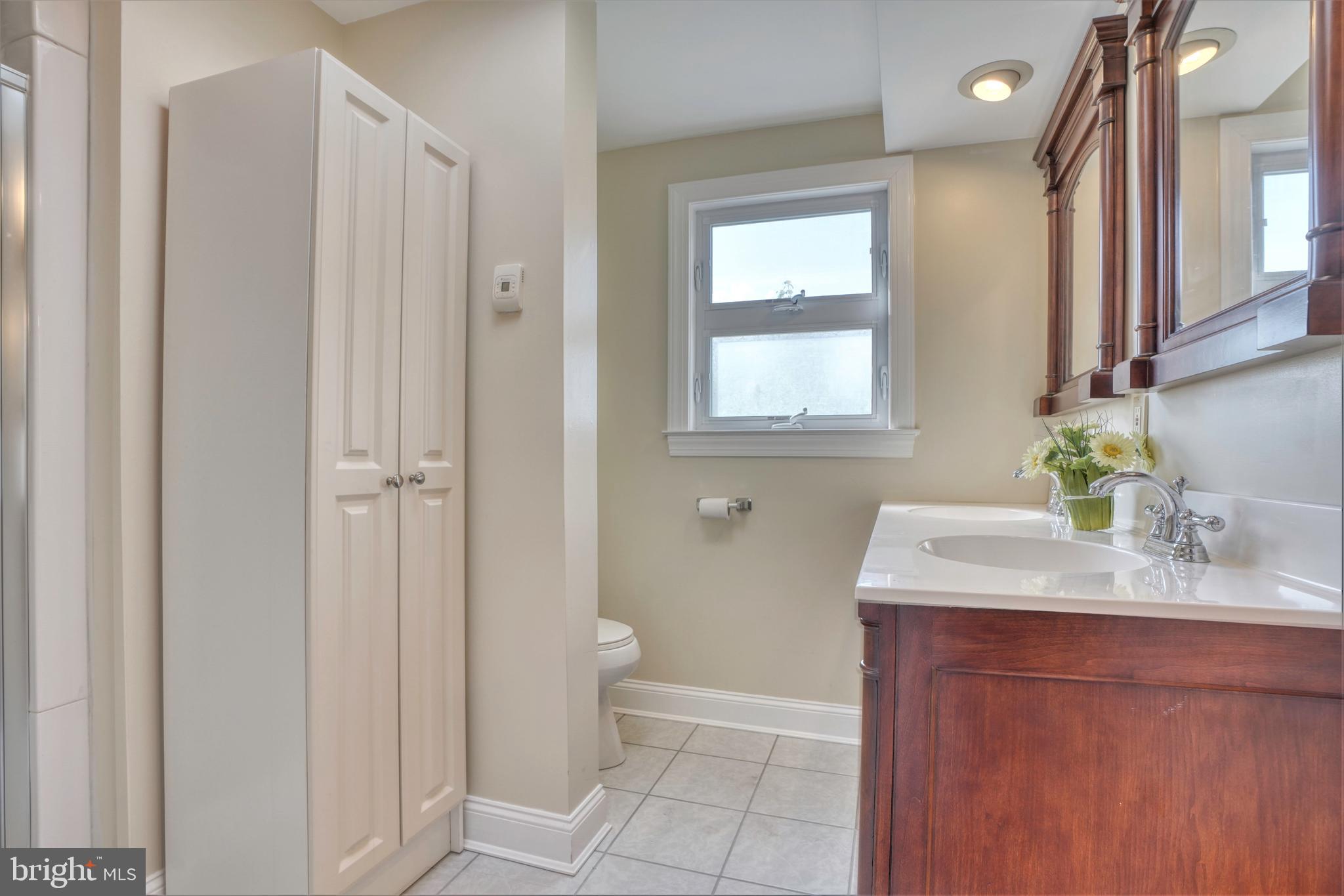 EDGE MEAD - Residential