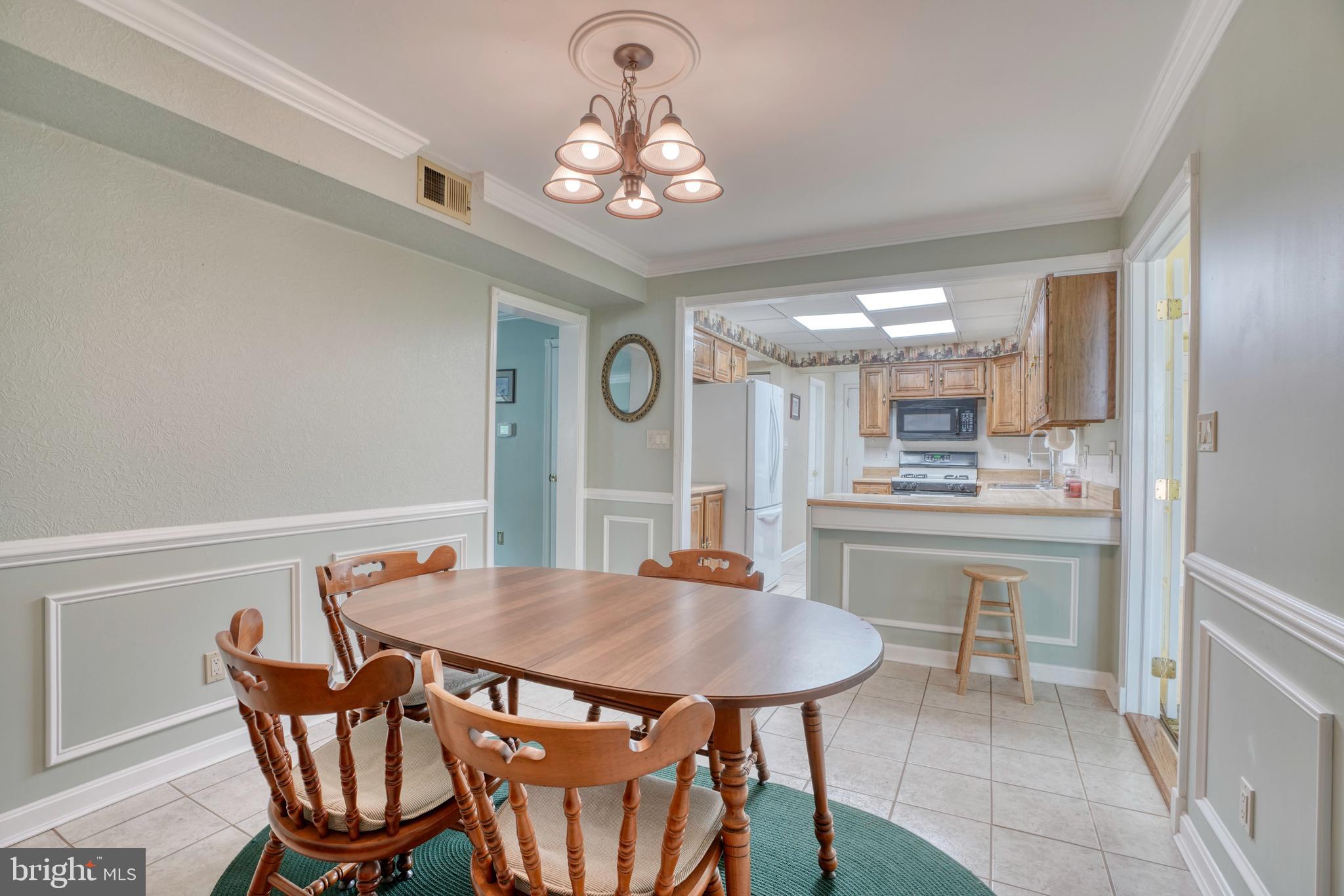 EDGE MEAD - Residential