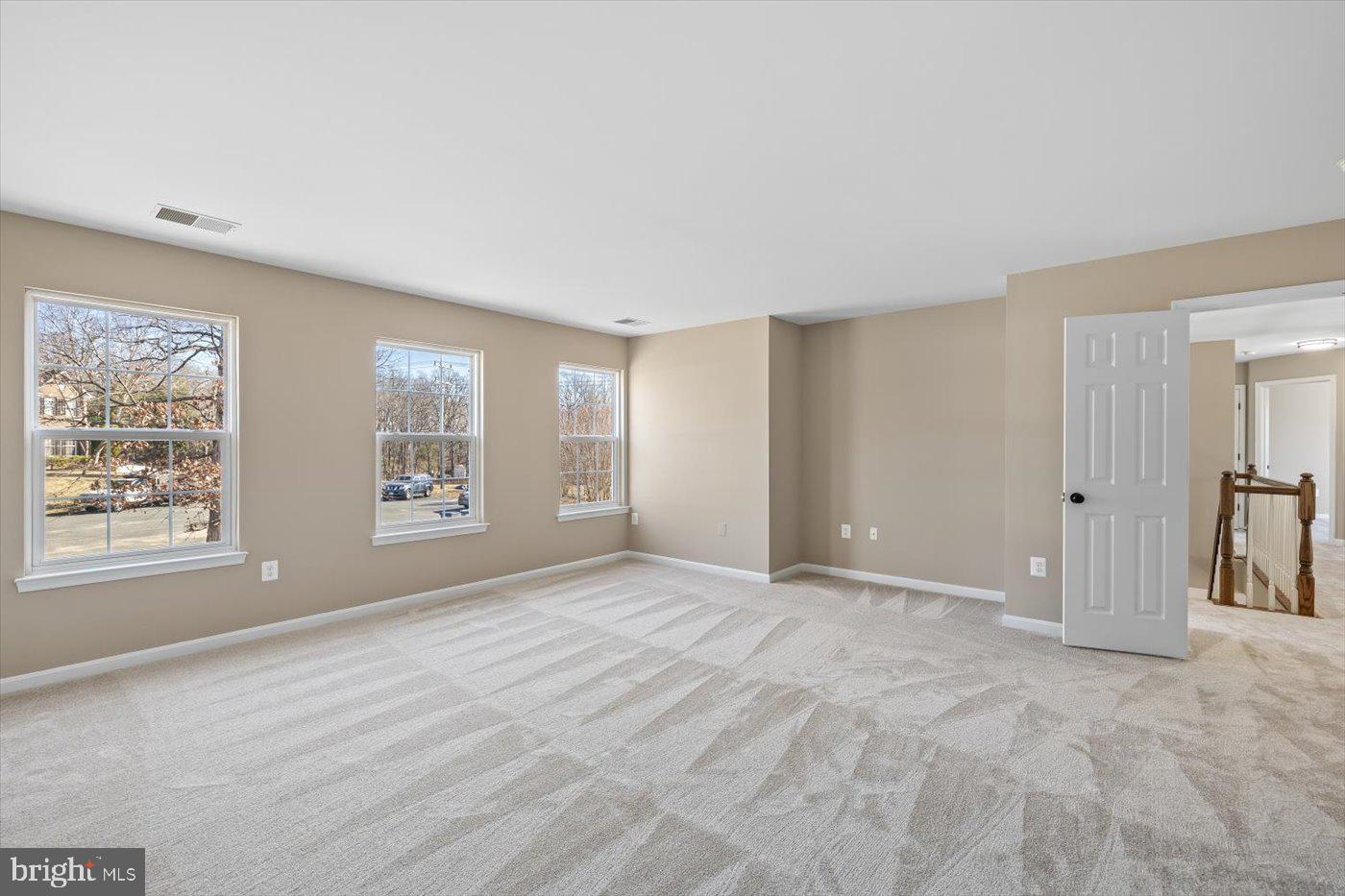 ARTILLERY RIDGE - Residential