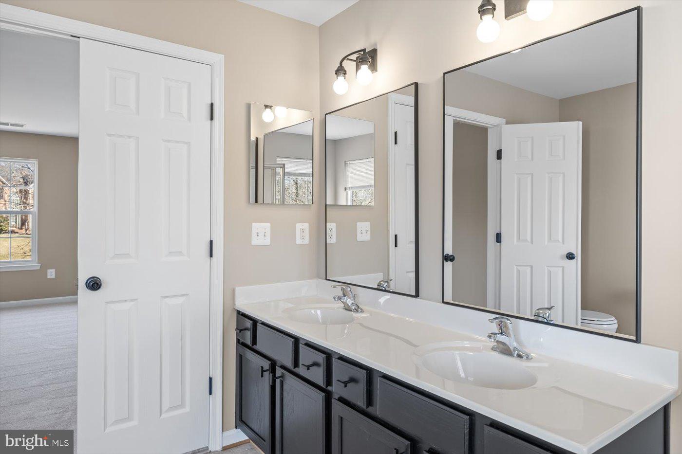 ARTILLERY RIDGE - Residential