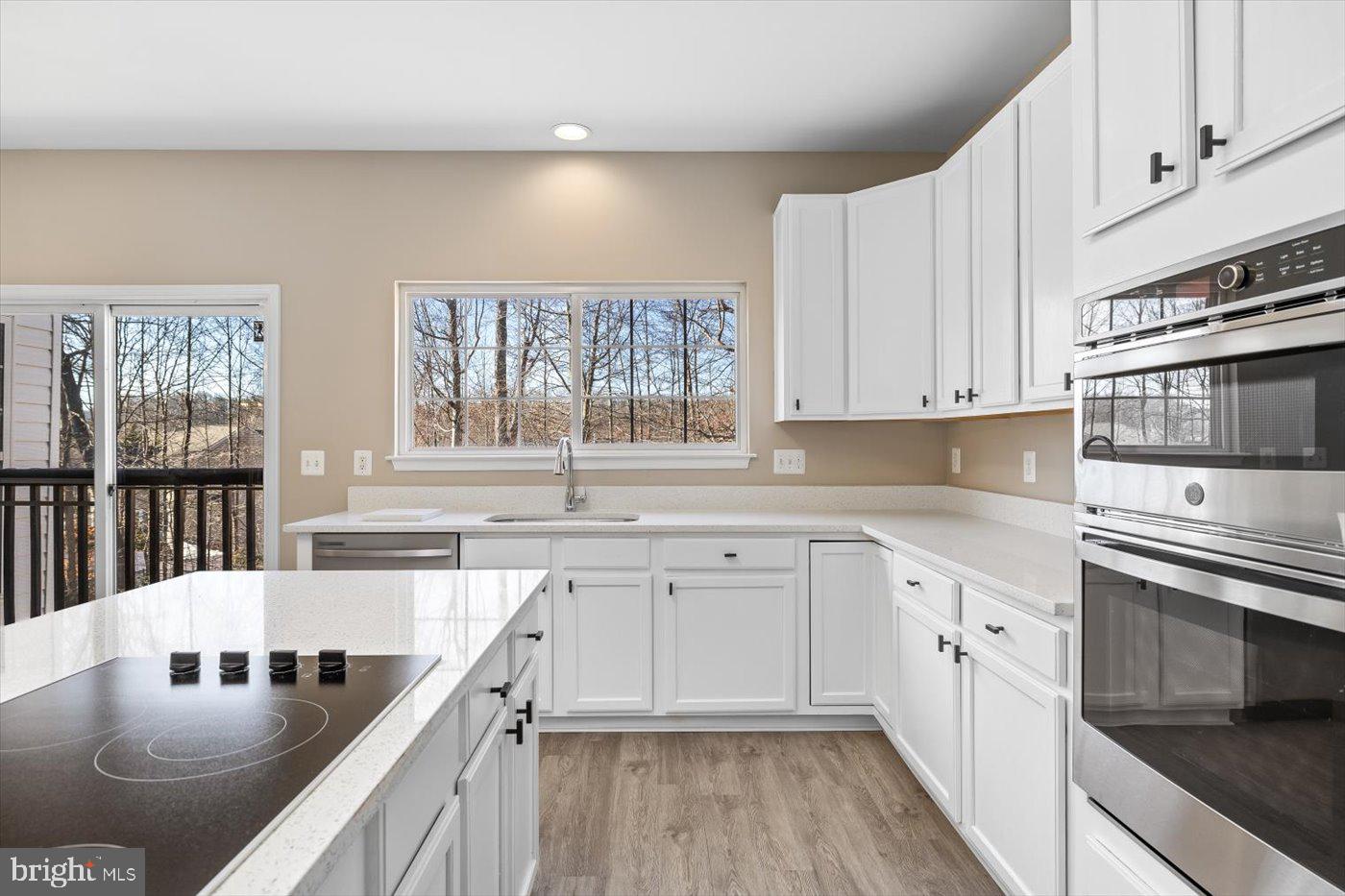 ARTILLERY RIDGE - Residential