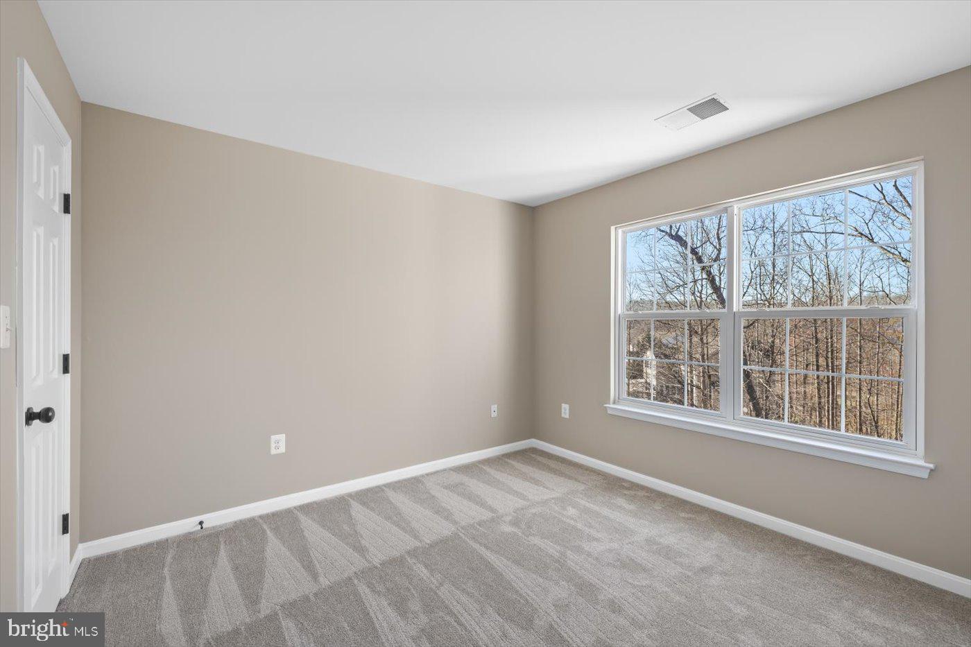 ARTILLERY RIDGE - Residential