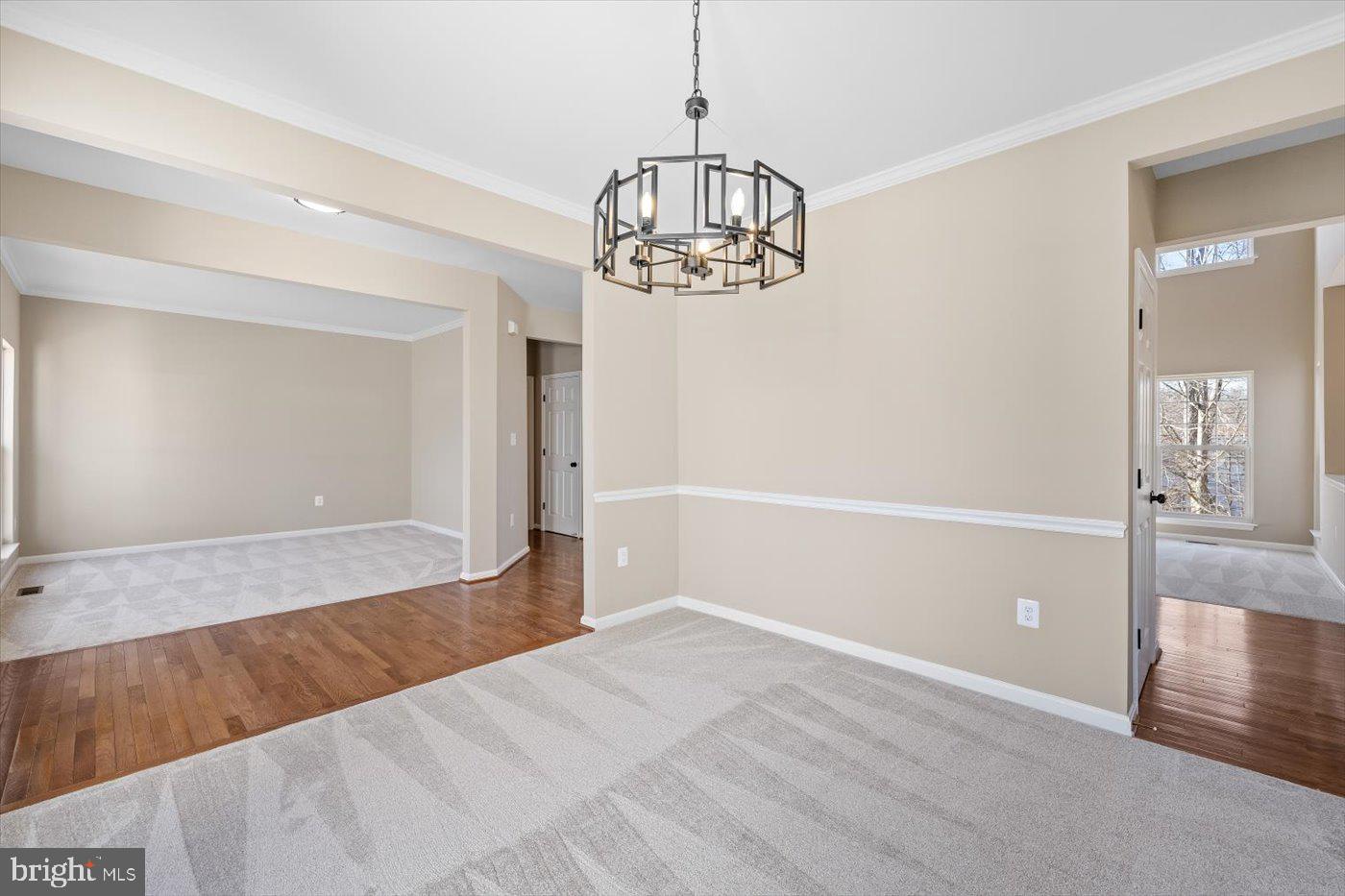 ARTILLERY RIDGE - Residential