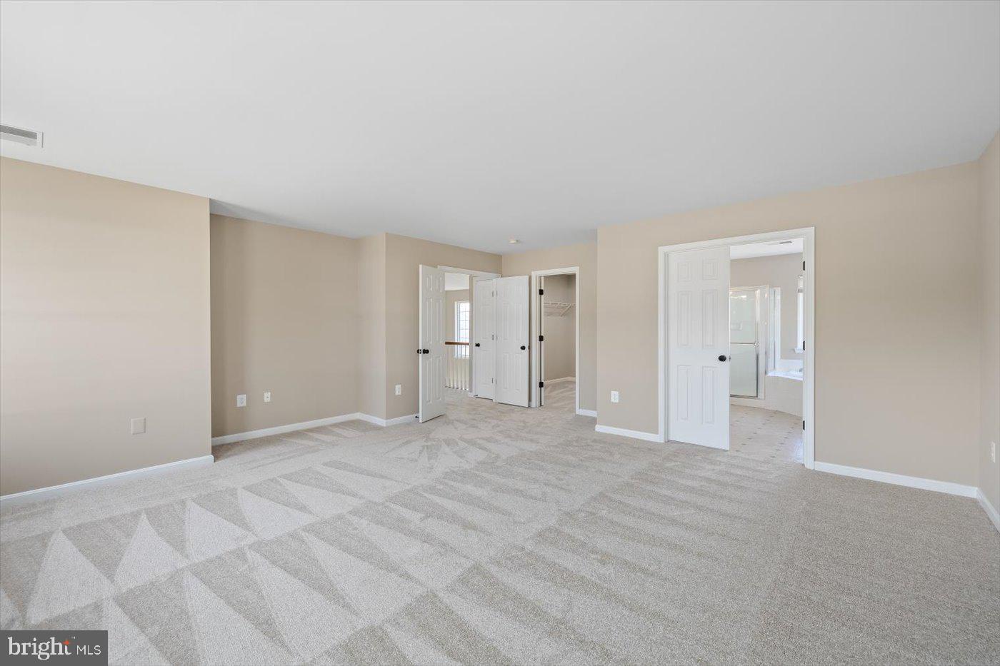 ARTILLERY RIDGE - Residential