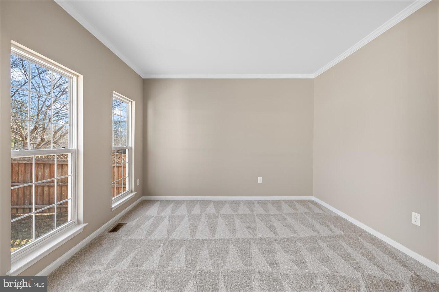 ARTILLERY RIDGE - Residential