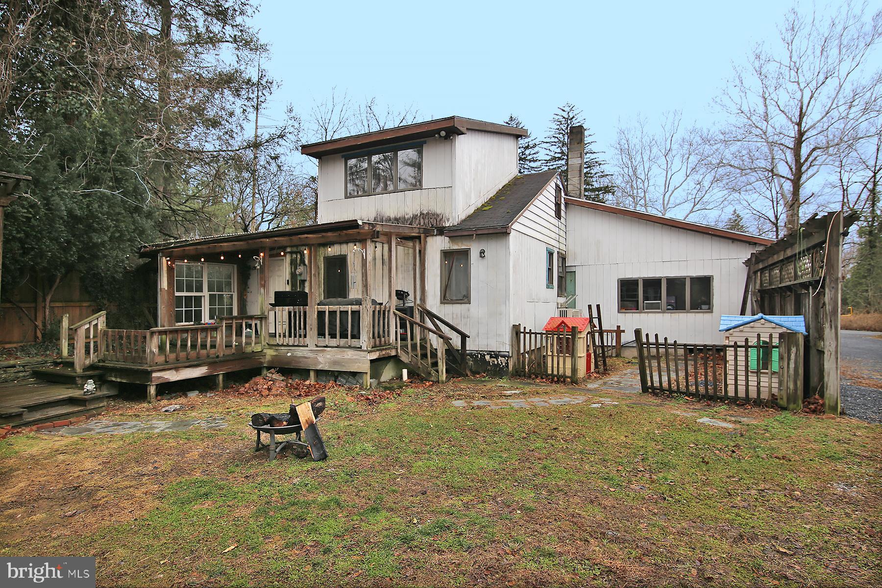 WATERWORKS WAY - Residential